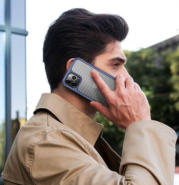 iPhone 極致碳纖防摔殼【TPU+PC軍規防摔雙材質】