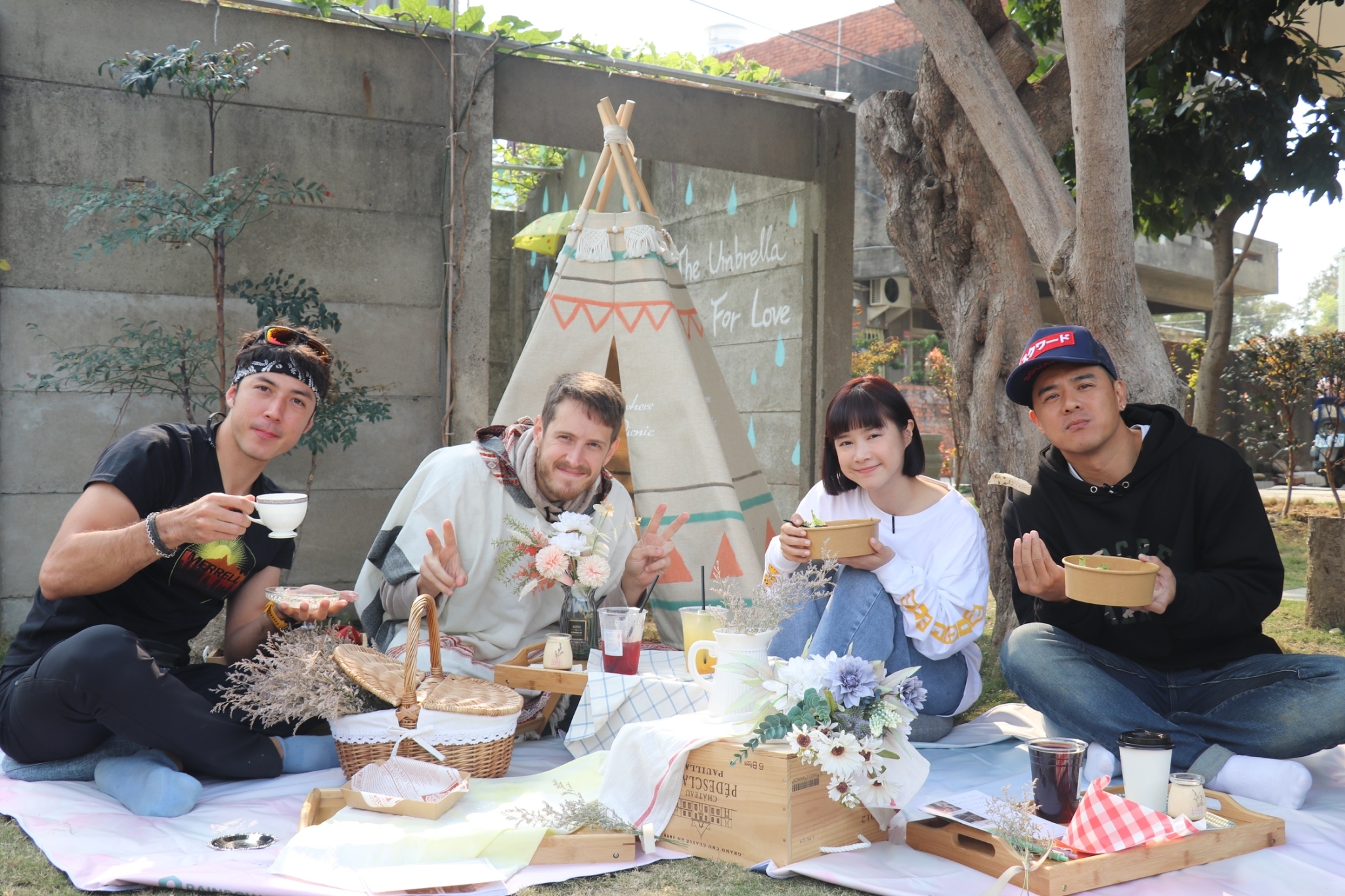 請問今晚住誰家-李佳穎/竇智孔/舞陽/賈斯汀在卡里善之樹/Somewhere Picnic野餐