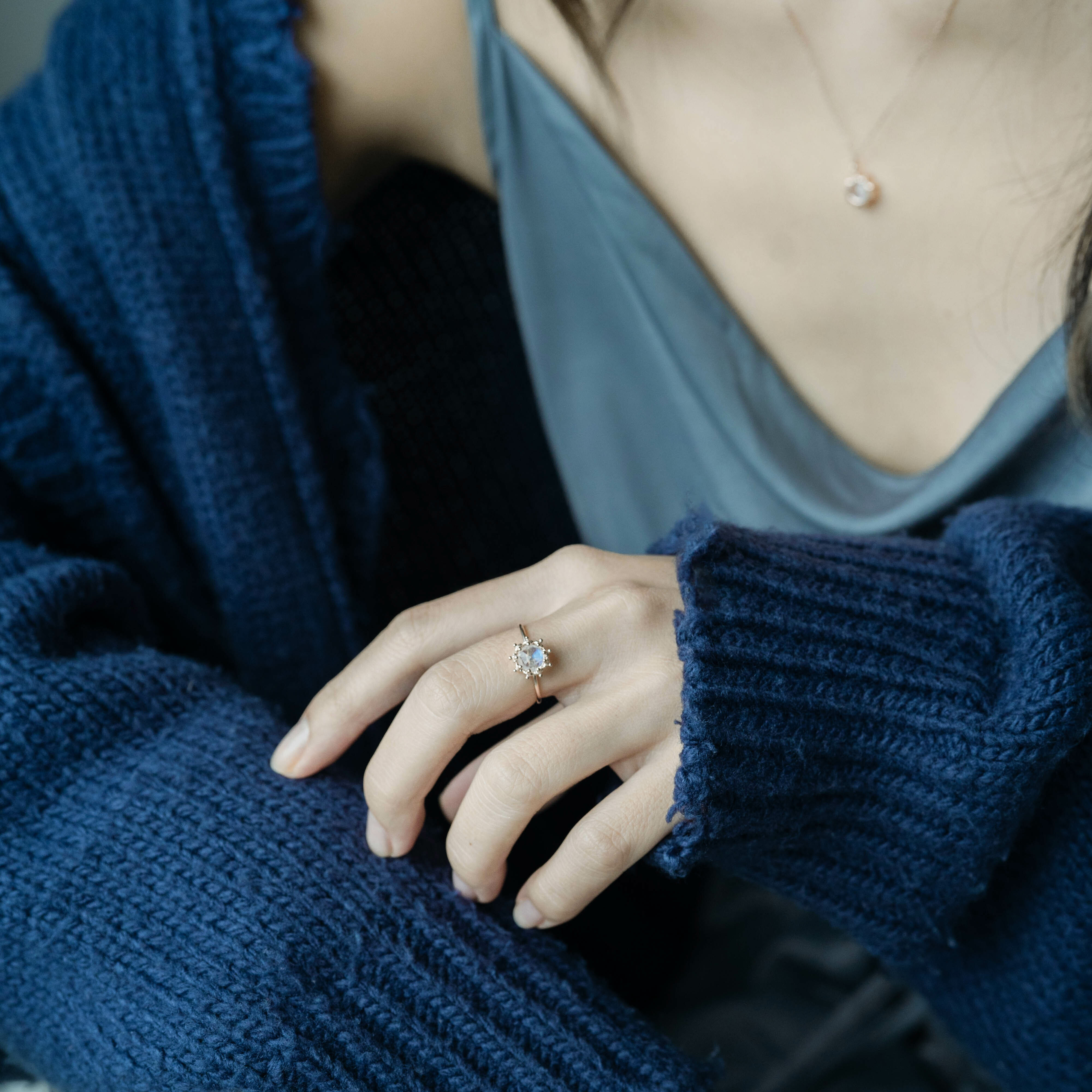 Big Sunshine月光石細戒