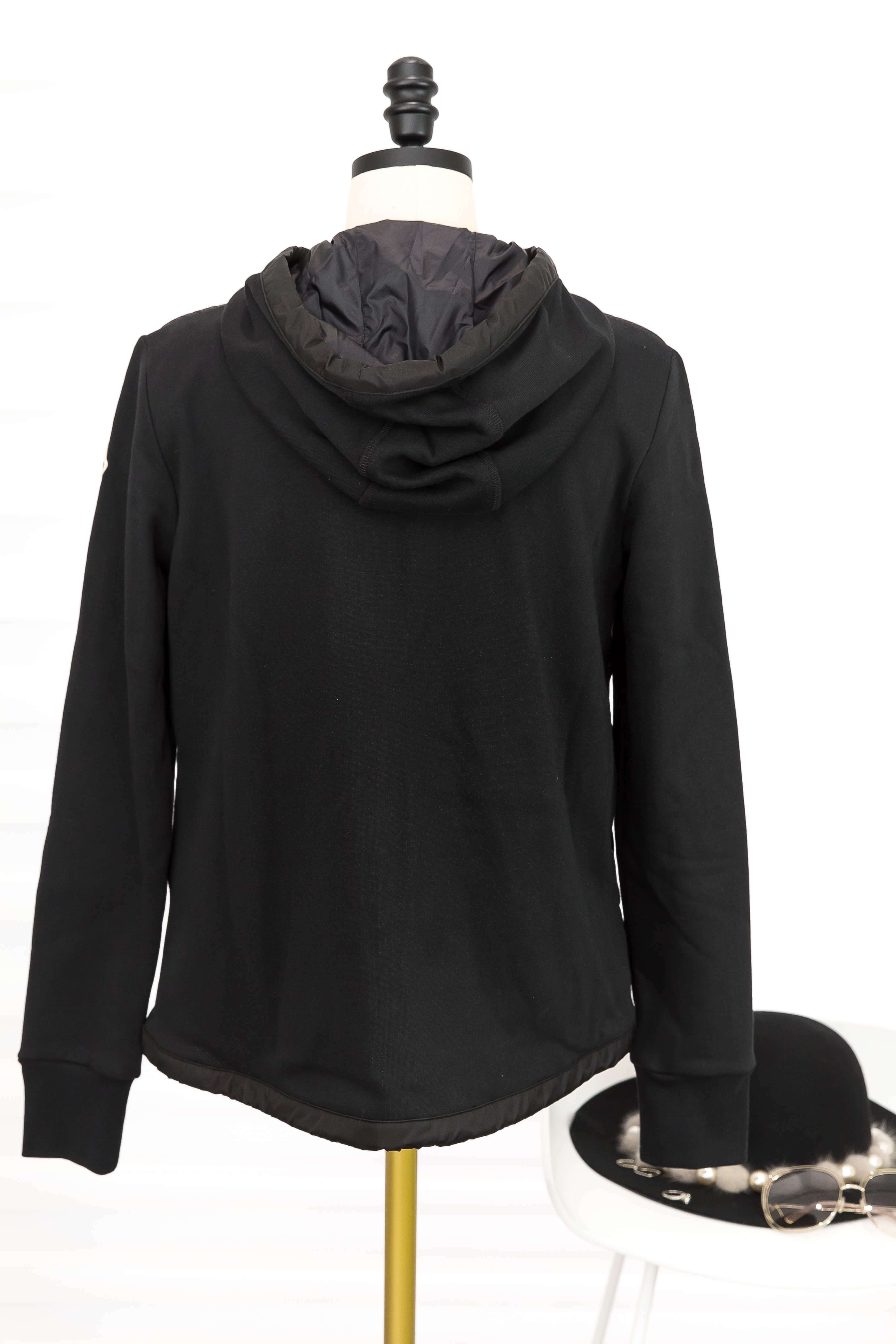 Moncler Maglia Cardigan 黑色拼接棉質連帽拉鍊口袋輕羽絨外套-Charline Boutique 精品代購