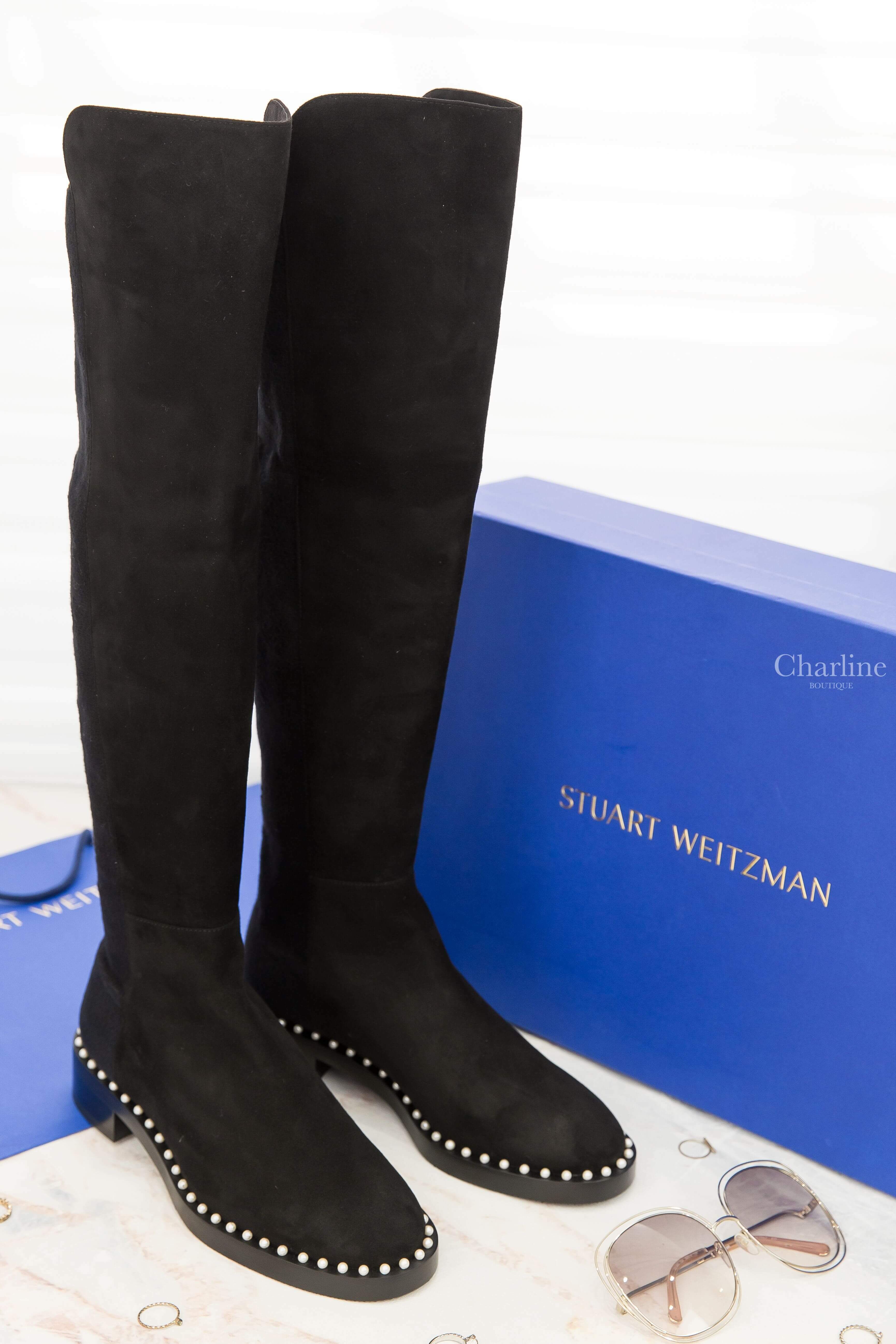 Stuart Weitzman 5050 Pearl 黑色麂皮白色珍珠滾邊低跟長靴-Charline Boutique 精品代購