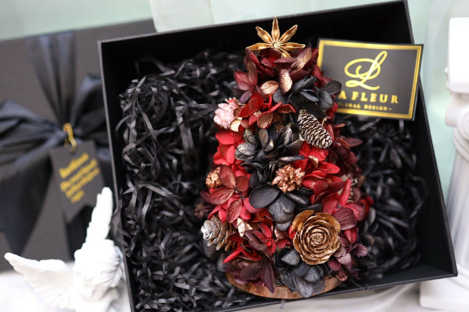 現貨成品購買🎄日本繡球保鮮花聖誕樹🎄Size 🌈12cm x 12cm x 17cm