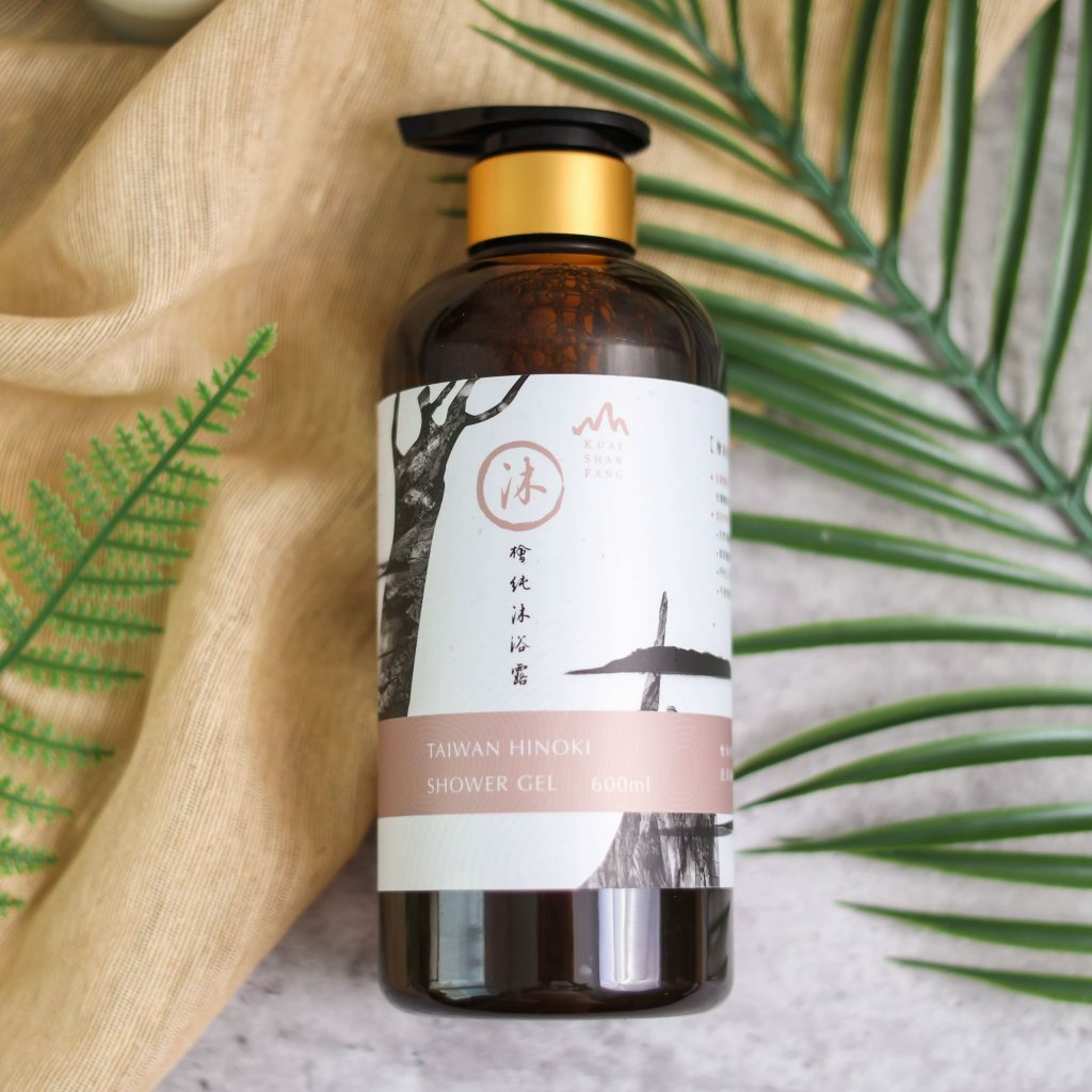 檜純沐浴露 600ml