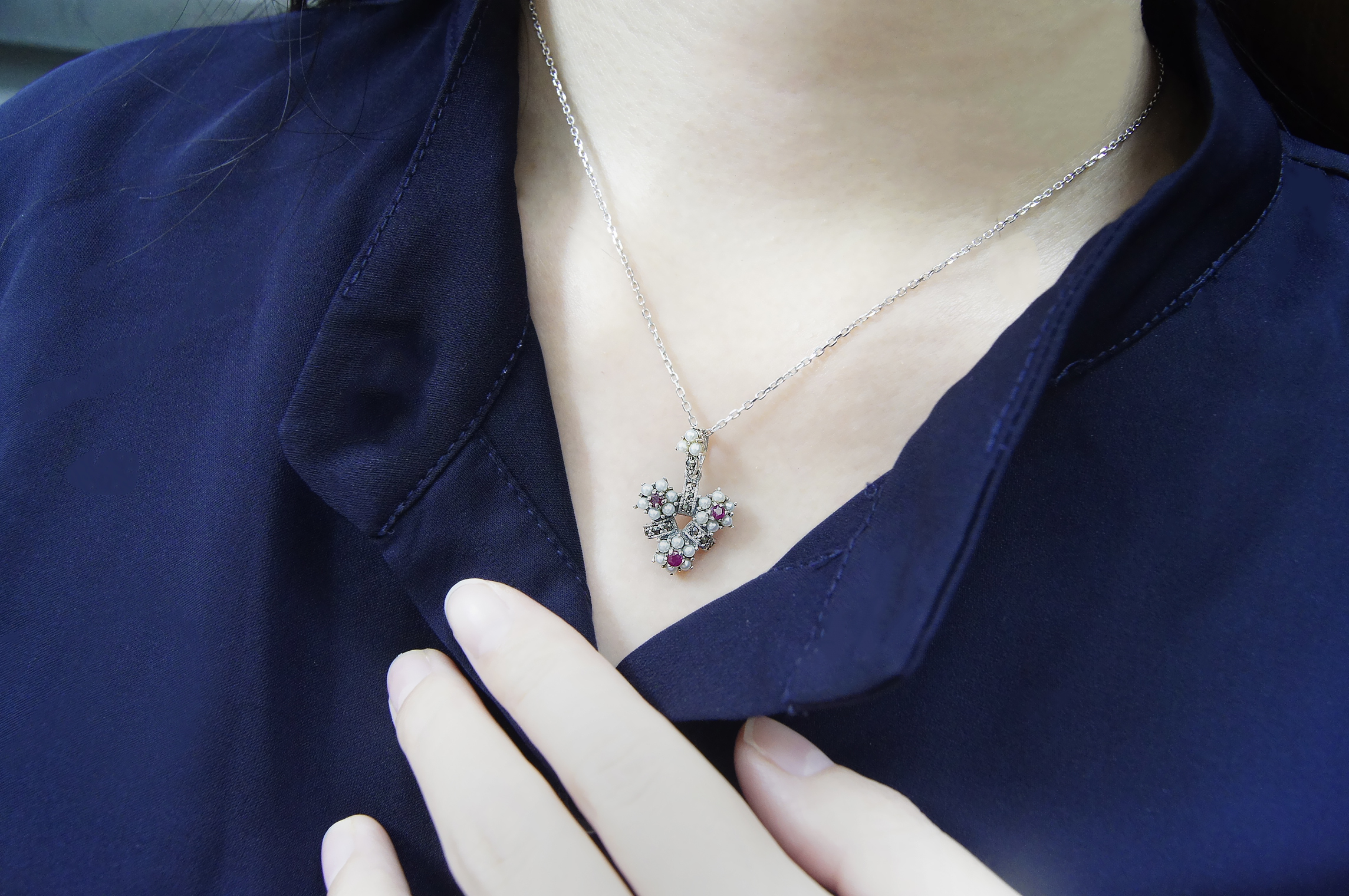 紅寶石三花墜子