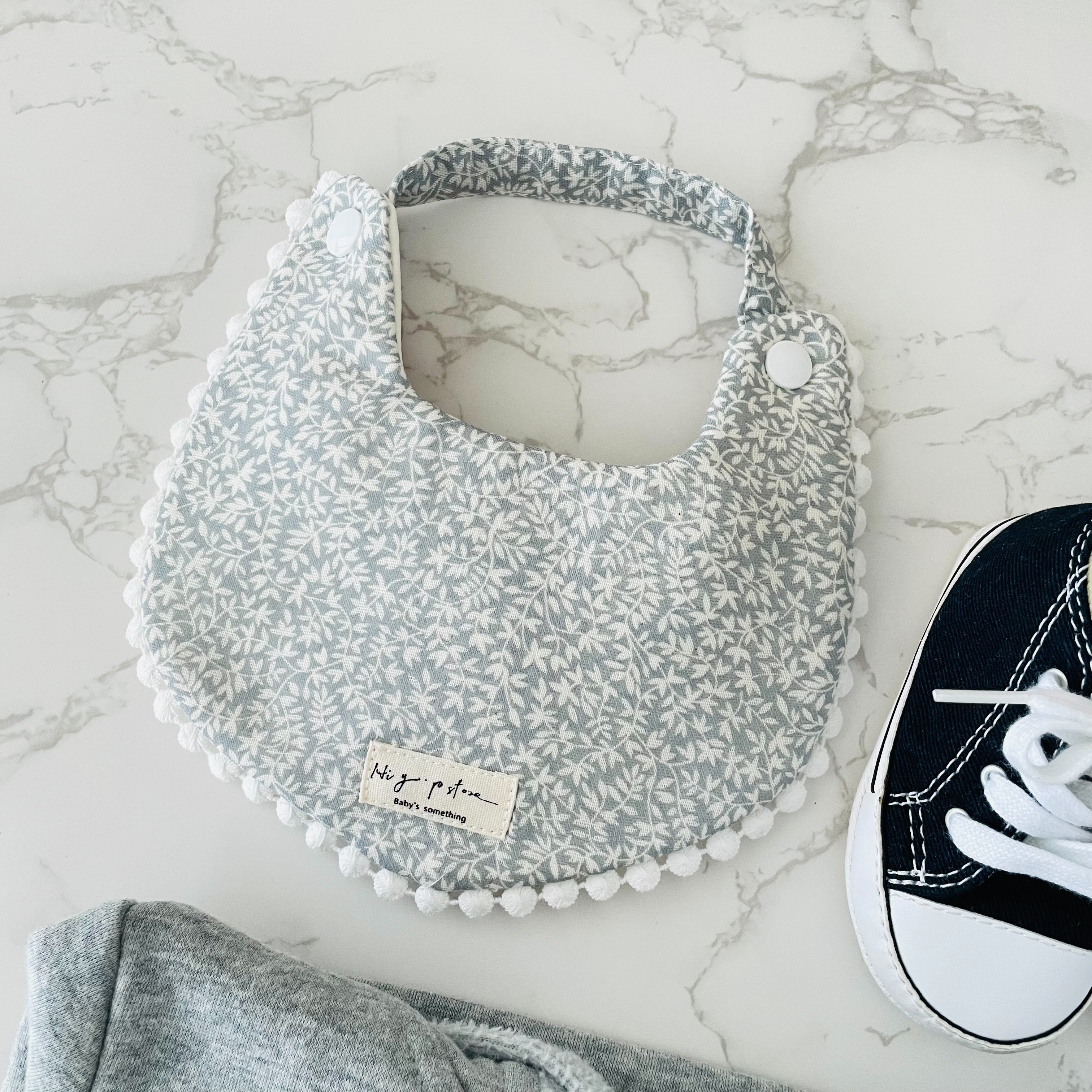 Hi Y.P store-手作圍兜-沉靜藤蔓