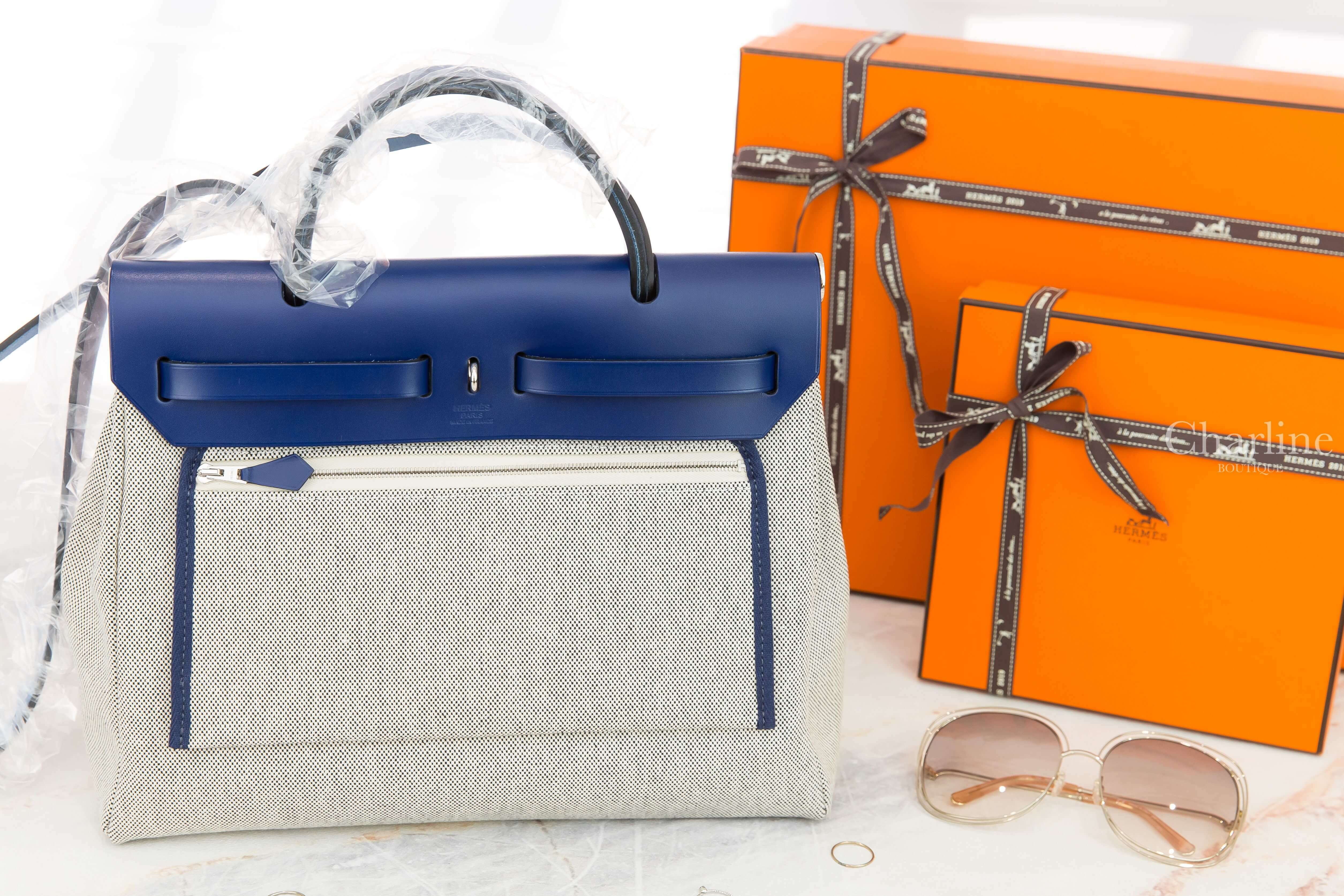 Hermès Herbag Zip 31cm Retourne Bag Z刻法國藍/黑色/藍寶石色馬轡圖騰銀釦手提肩背包-Charline Boutique 精品代購