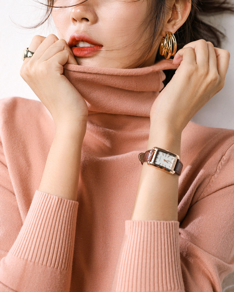 捲邊高領純色針織上衣 十一色