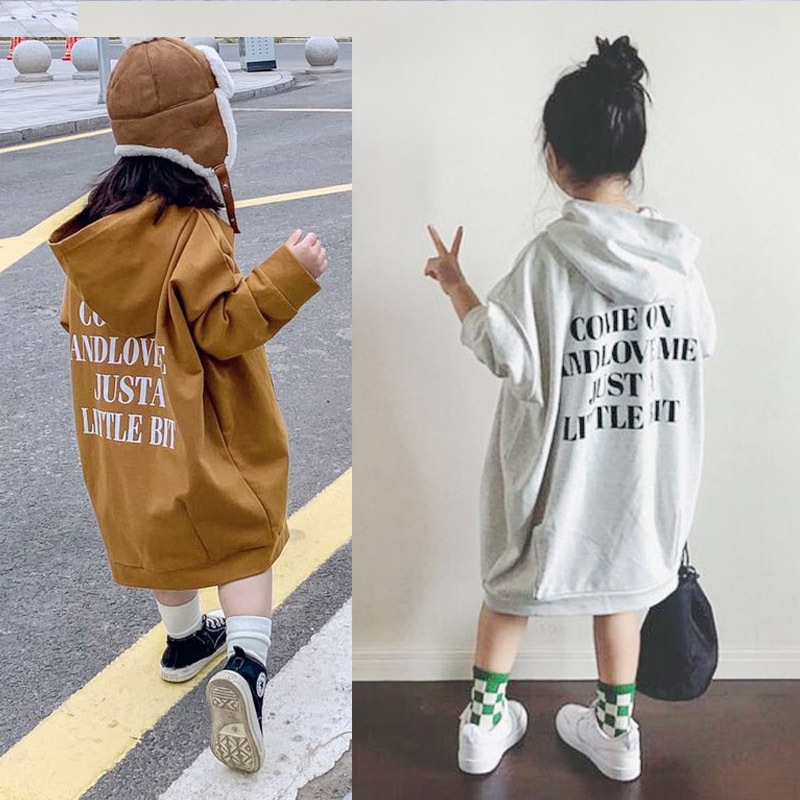 現貨出清 90cm 親子款  大口袋長版背後字母帽T 2色