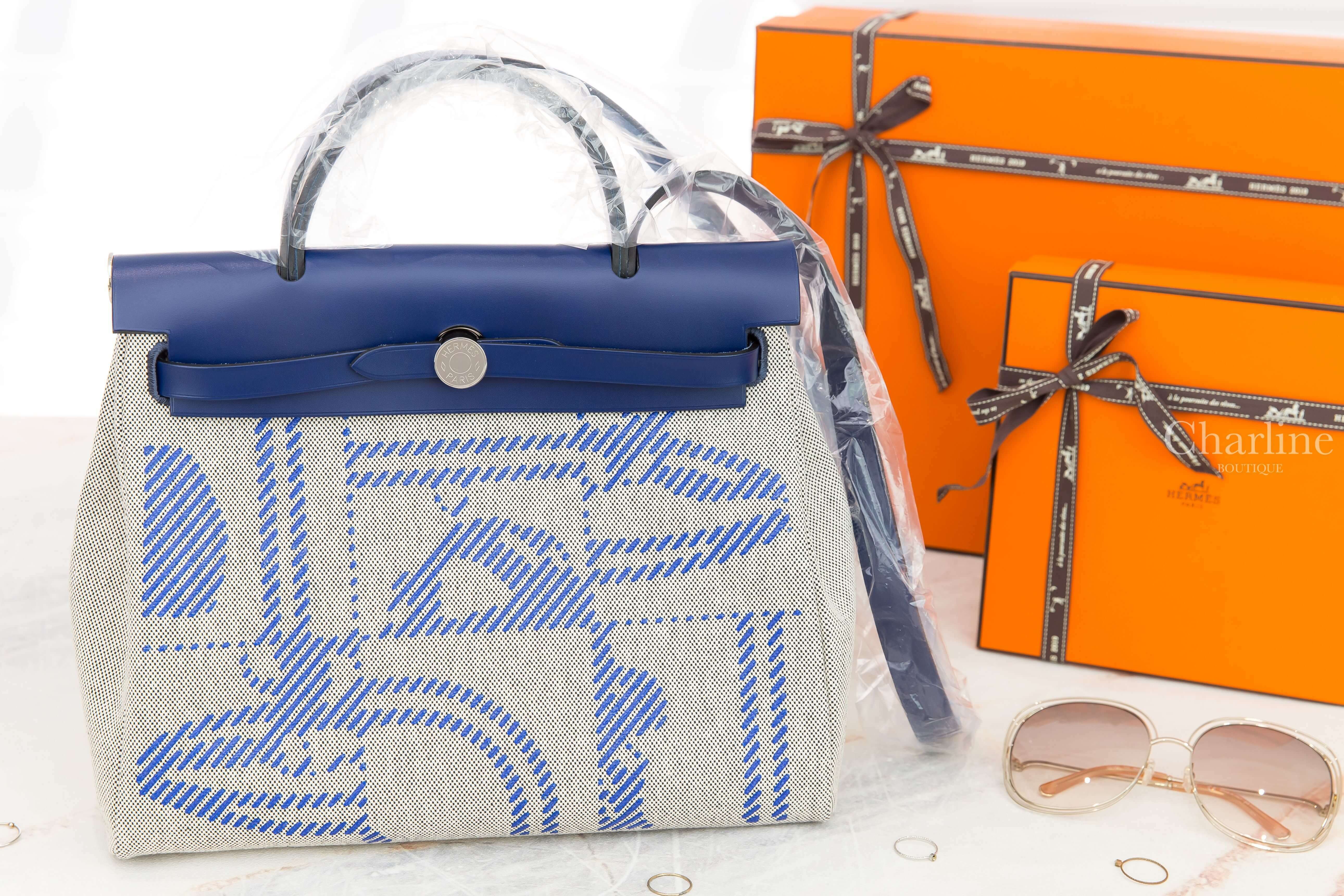 Hermès Herbag Zip 31cm Retourne Bag 法國藍/黑色/藍寶石色馬轡圖騰銀釦手提肩背包