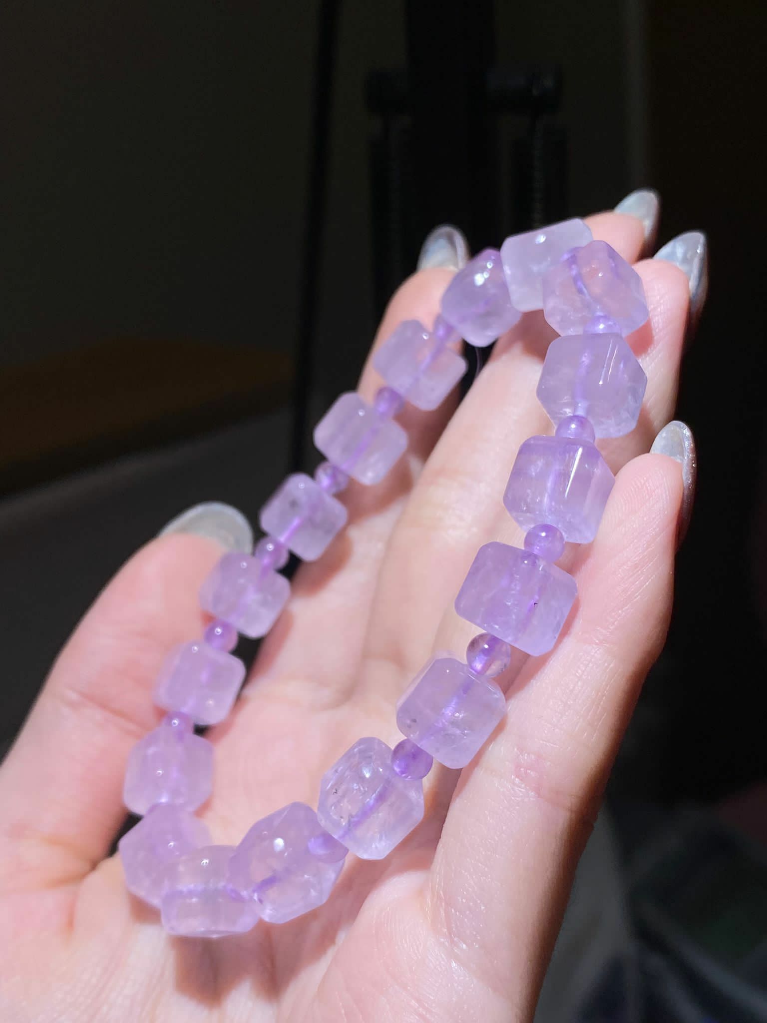 優惠薰衣草紫晶方粒手串