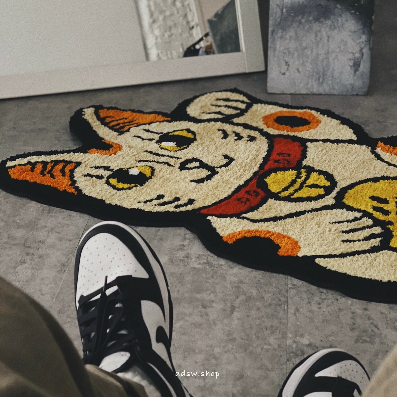 RAW EMOTIONS 招財貓地毯 黃色