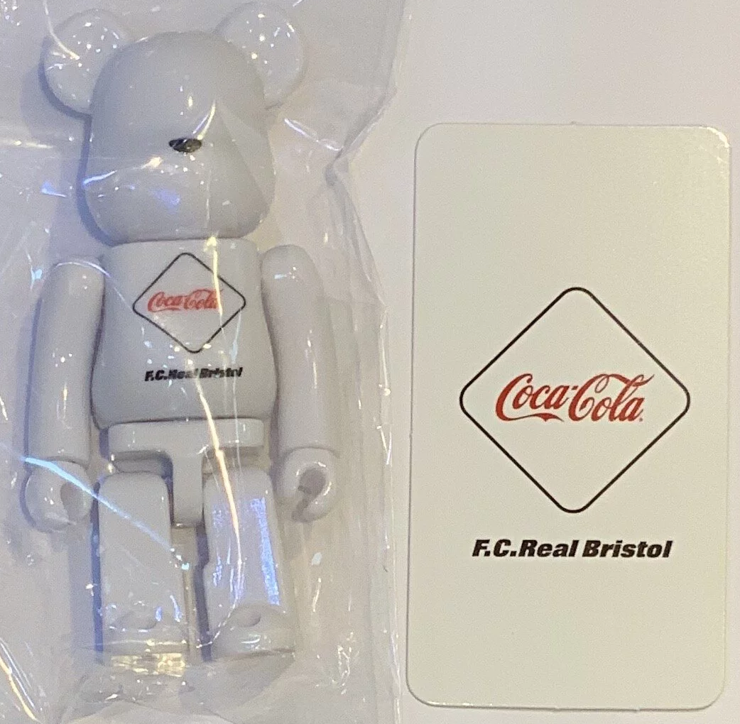 Bearbrick 100% series 40 - Secret 1/192 FCRB x Coca Col