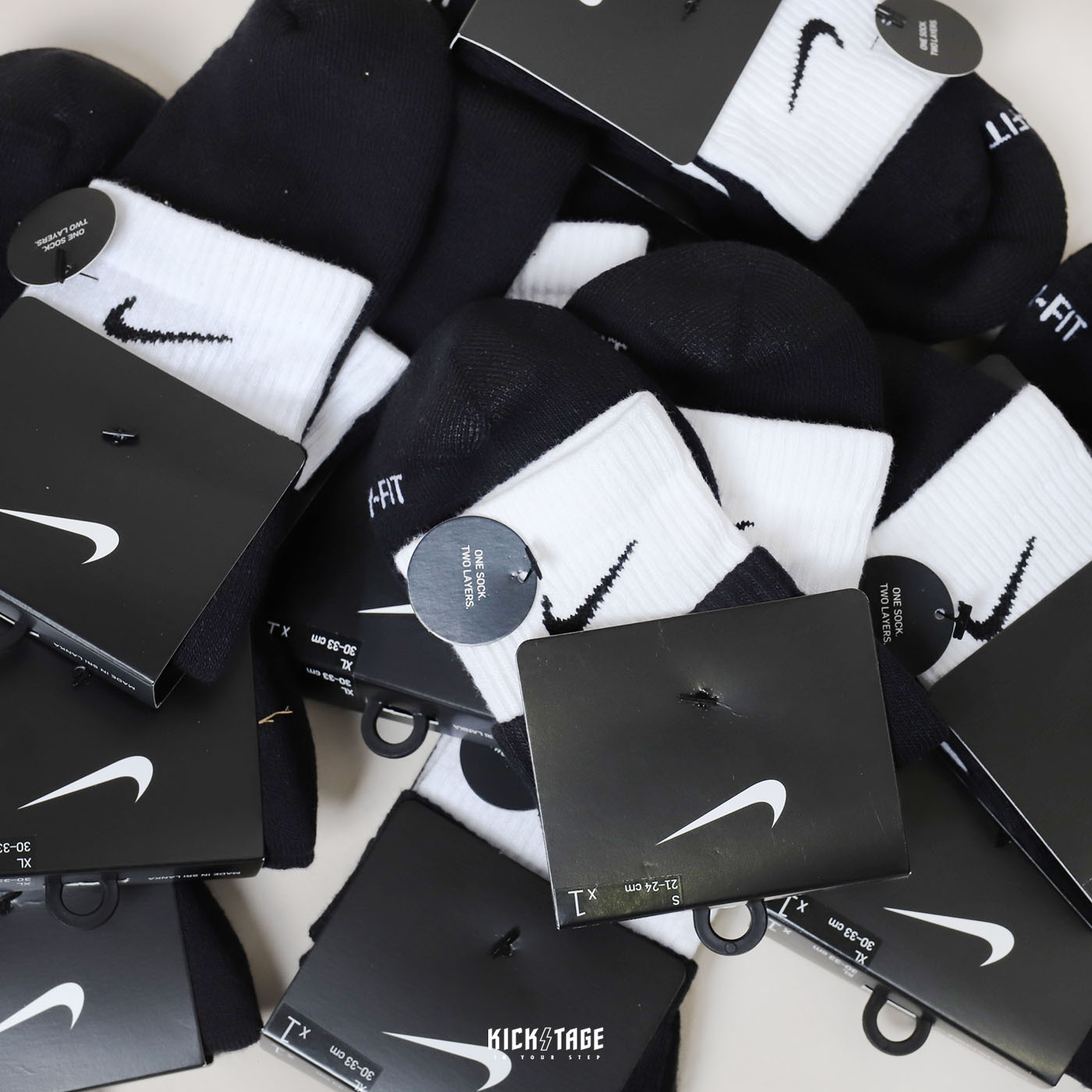 單雙 NIKE EVERYDAY PLUS CUSHIONED 黑白 白黑 小勾 雙層 短襪 低筒襪【DH4058-011】