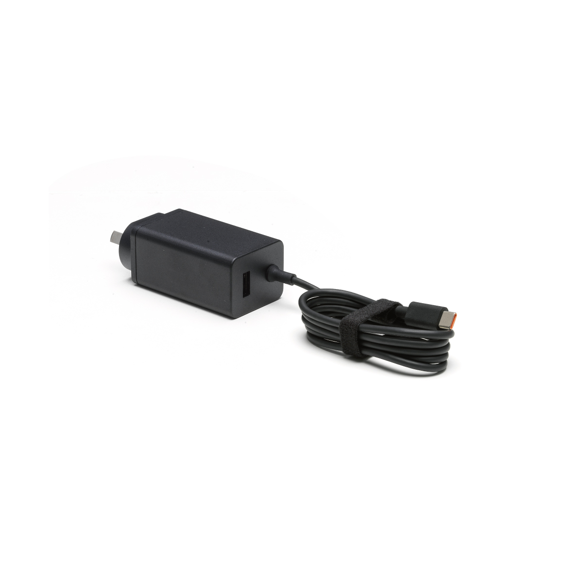 DJI 65W 便攜充電器