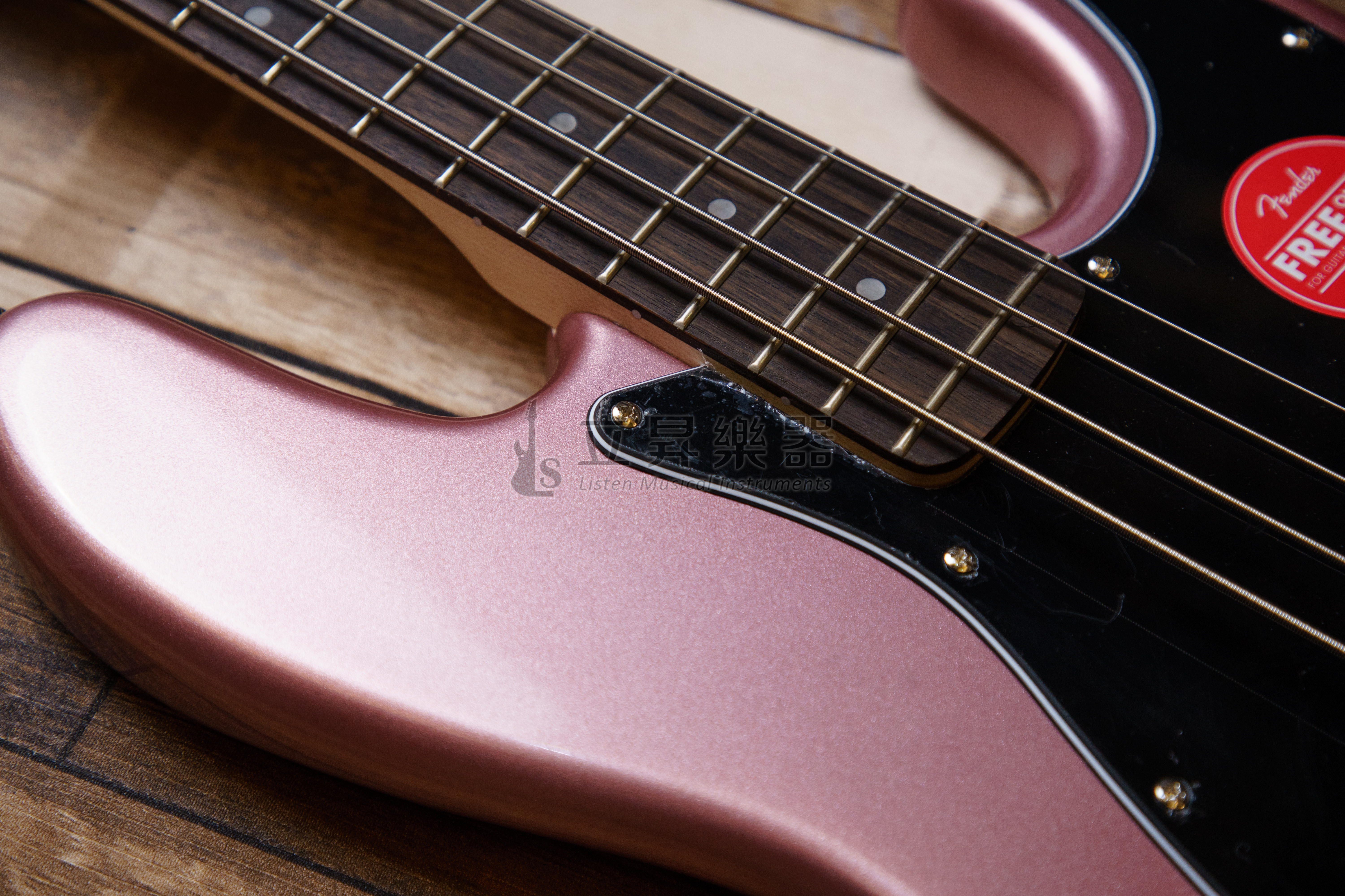 Squier 貝斯 Squier Affinity Jazz Bass LRL BGM 月桂木指板 酒紅香檳色 第 3 張圖片｜三峽吉他 / Bass