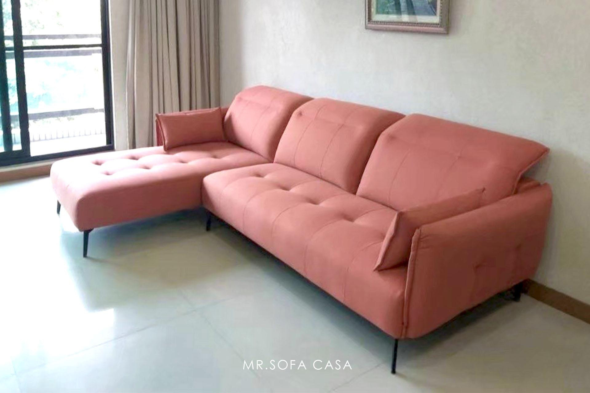 格林沙發本身布料採用比利時貓抓布，耐磨係數高達十幾萬轉