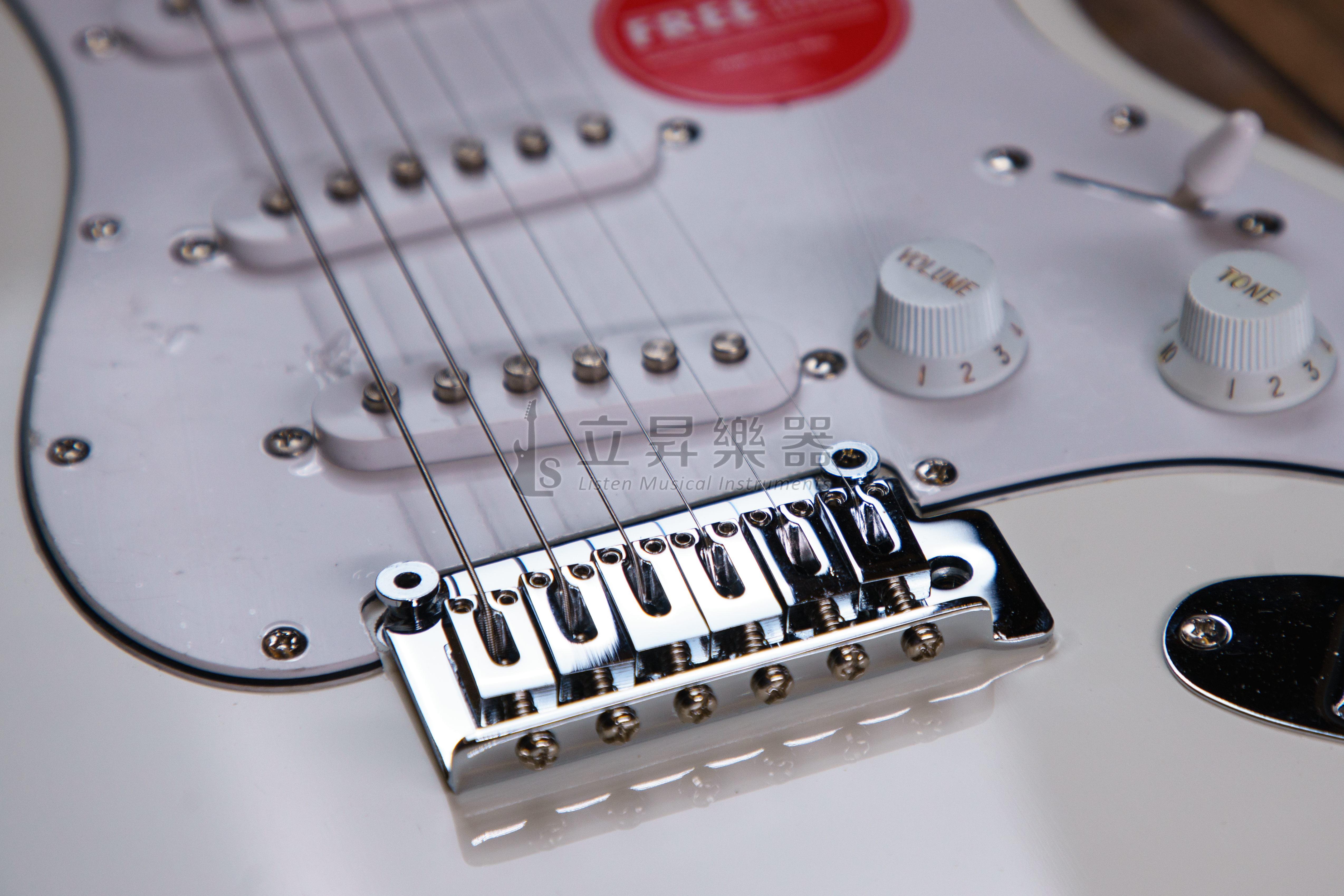 電吉他 Squier Affinity Stratcaster MN OLW Olympic White 楓木指板 兩點式搖座 奧林匹克白 單單單