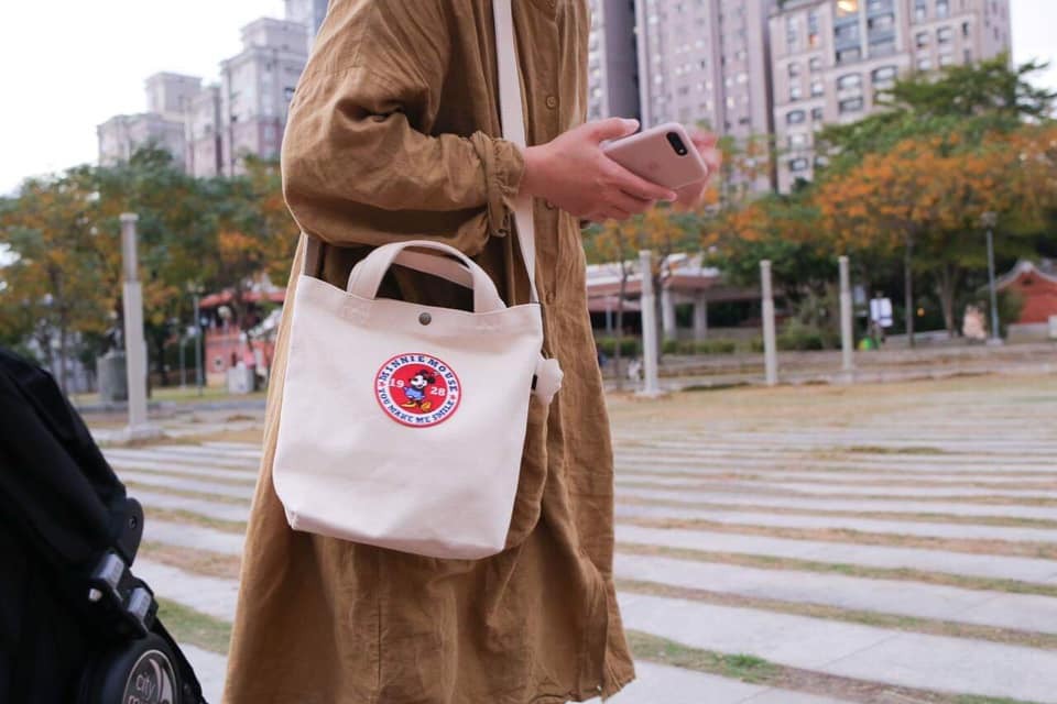 兩用 帆布包 袋｜一分之一工作室 臺灣 (可背可提)