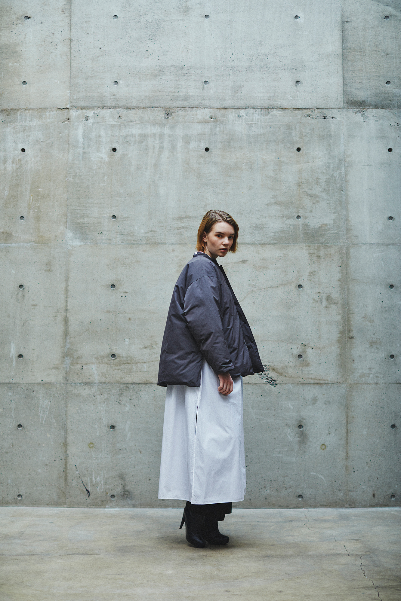 blurhms STAND-UP COLLAR DOWN - www.onkajans.com