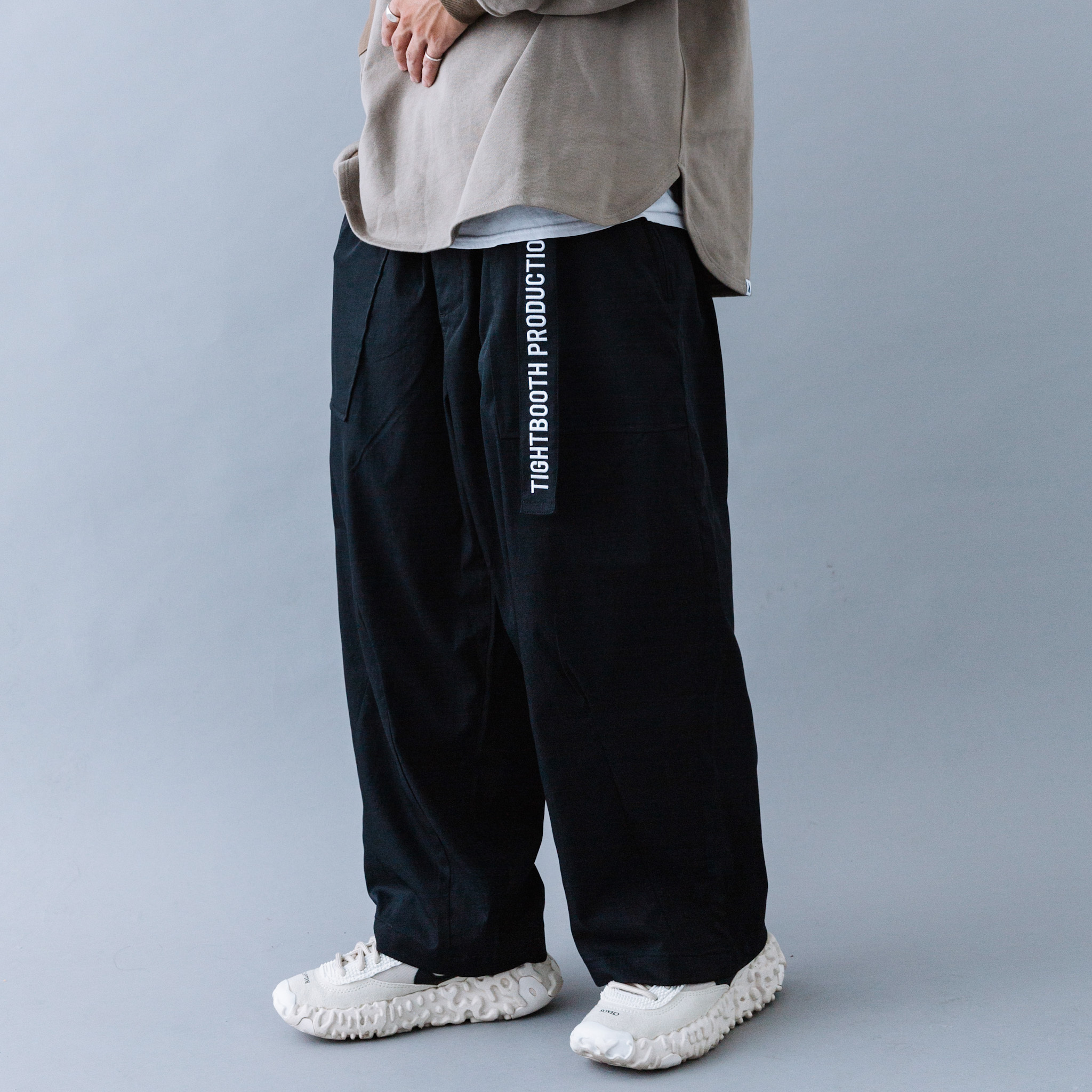 tightbooth DENIM BAGGY SLACKS black XL - スラックス