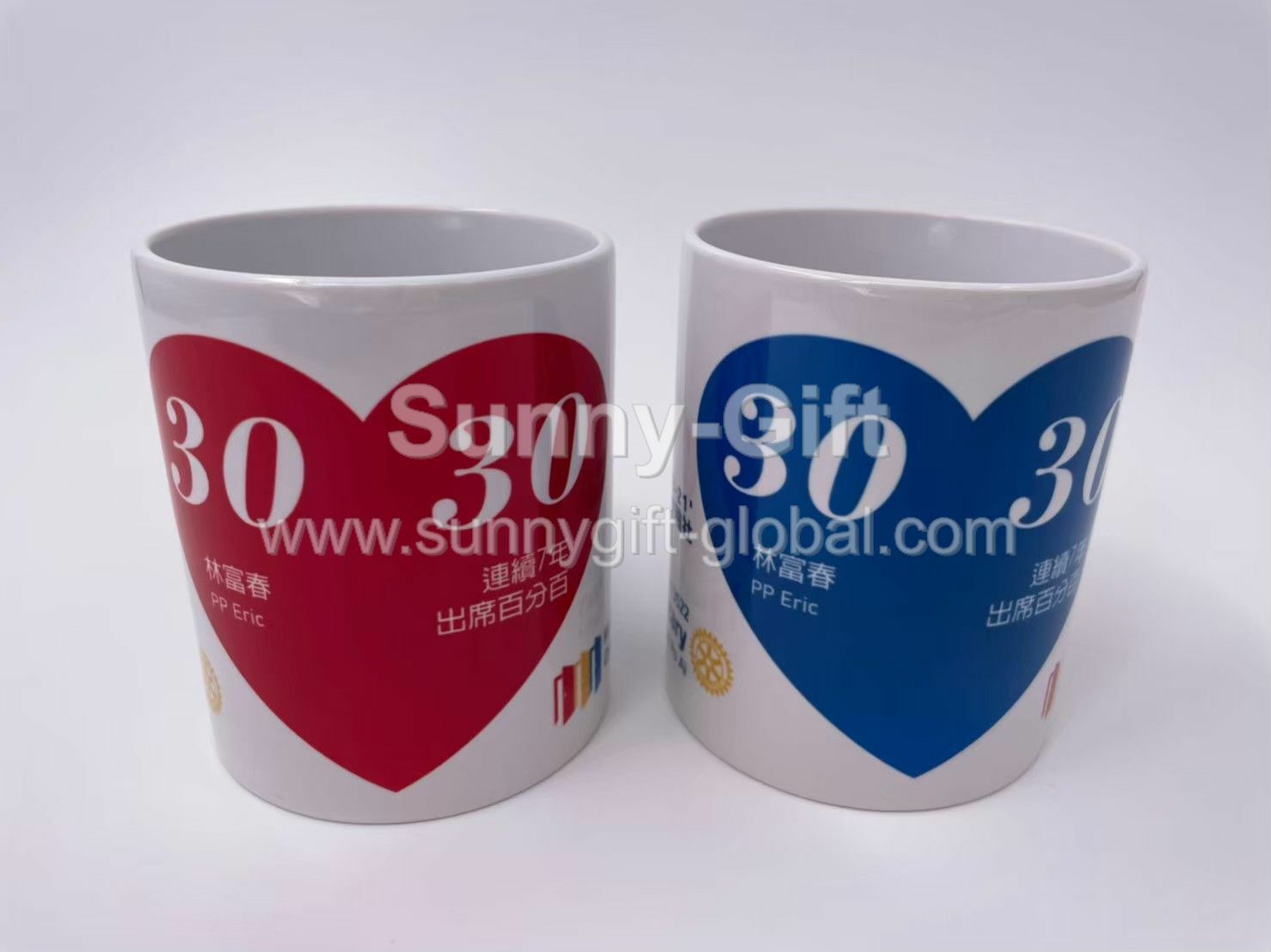 Love change color pair of cups
