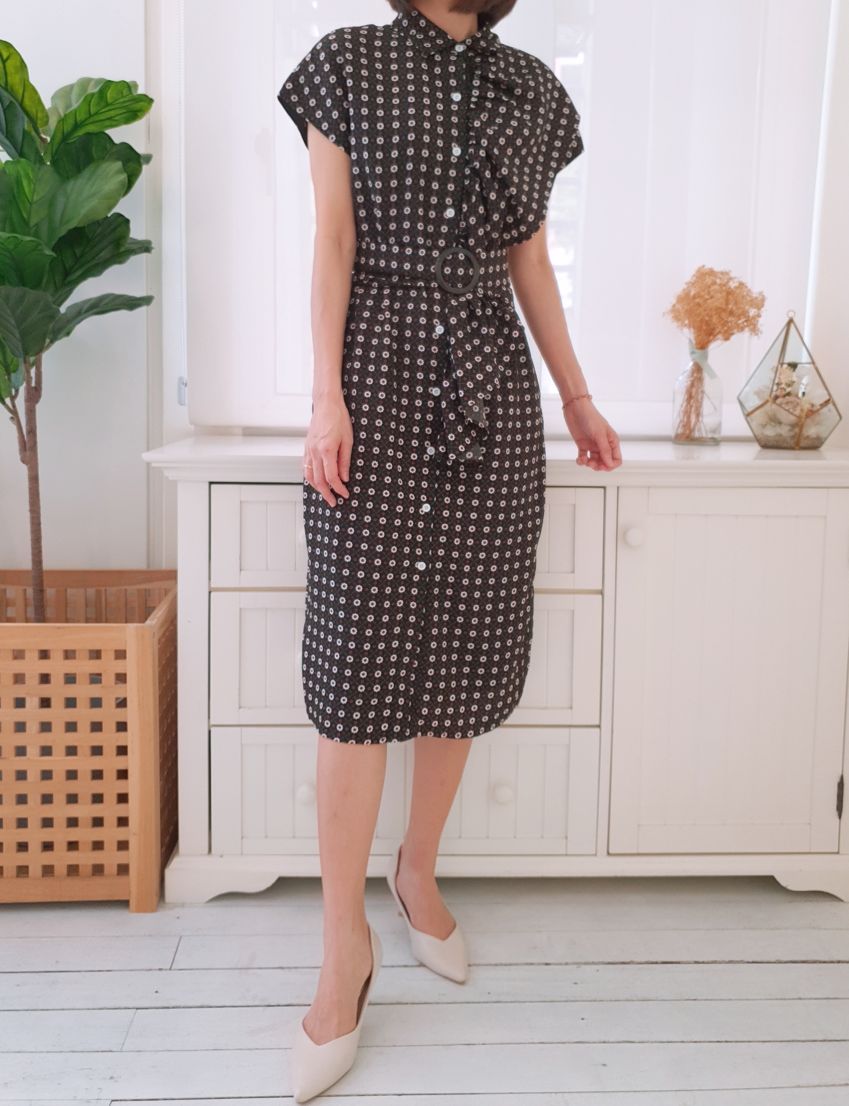 PRINTED RUFFLES TRIM BUTTON DOWN MIDI DRESS