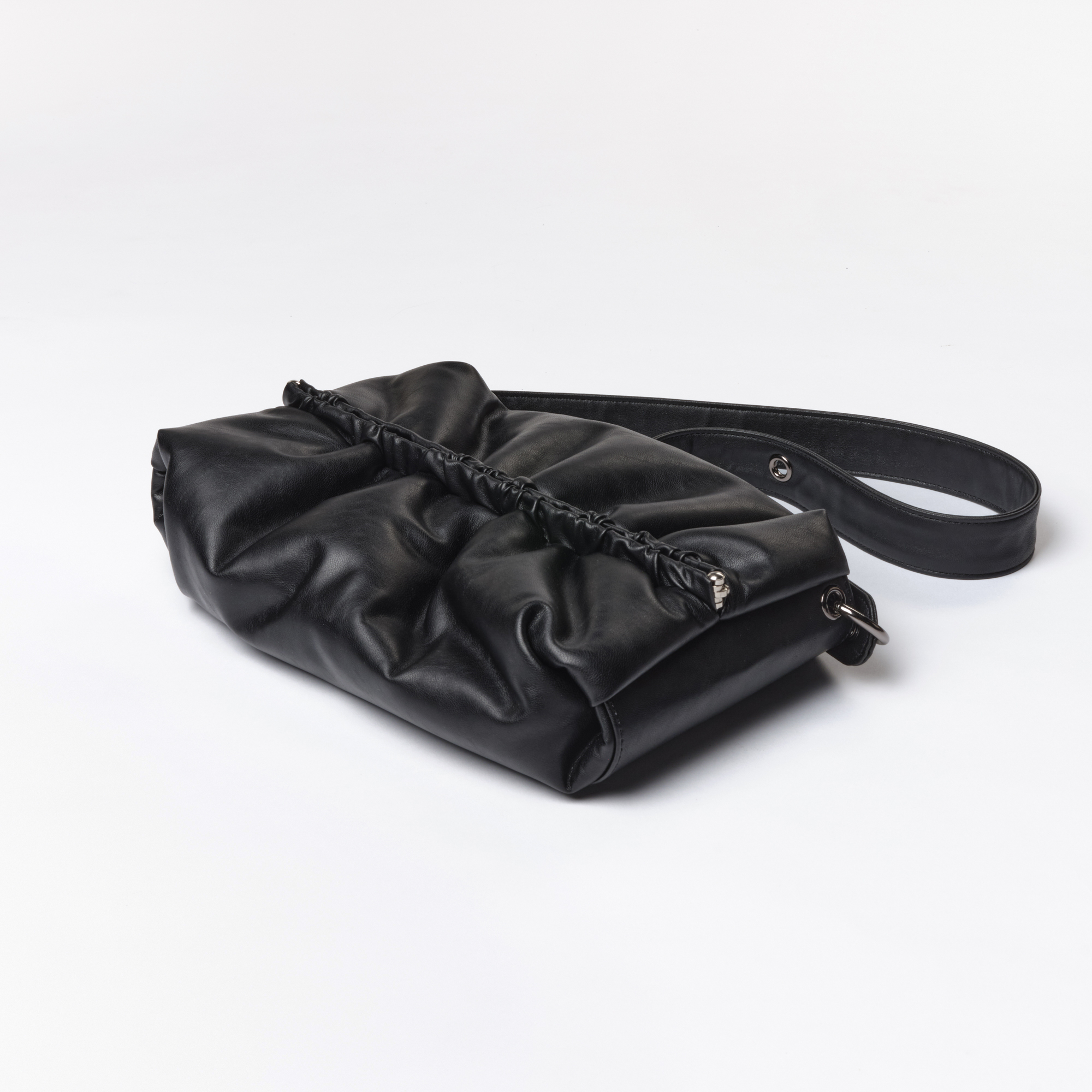 SAMO ONDOH] Strap Bun Bag S lambskin
