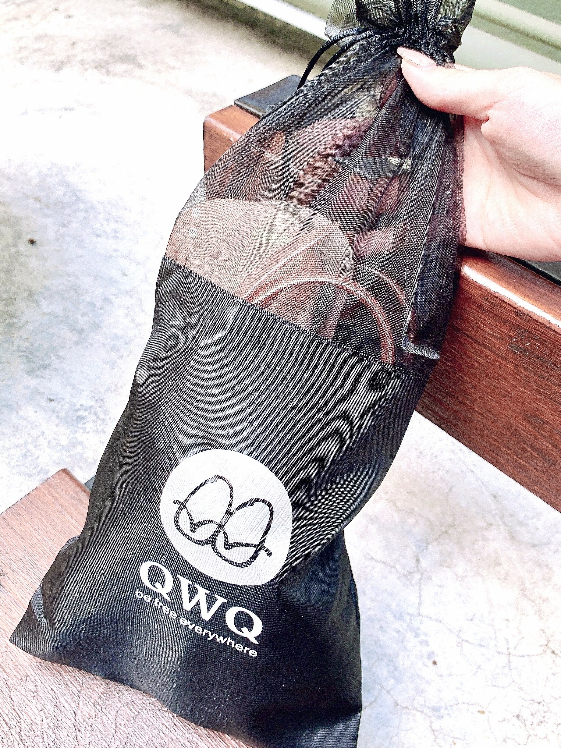 QWQ,QWQ天然橡膠夾腳拖鞋,柔伊 61,夾腳拖 推薦,夾腳拖 品牌,部落客推薦,QWQ拖鞋 評價,QWQ評價,QWQ 拖鞋 ptt,qwq 夾腳拖 評價,qwq 夾腳拖