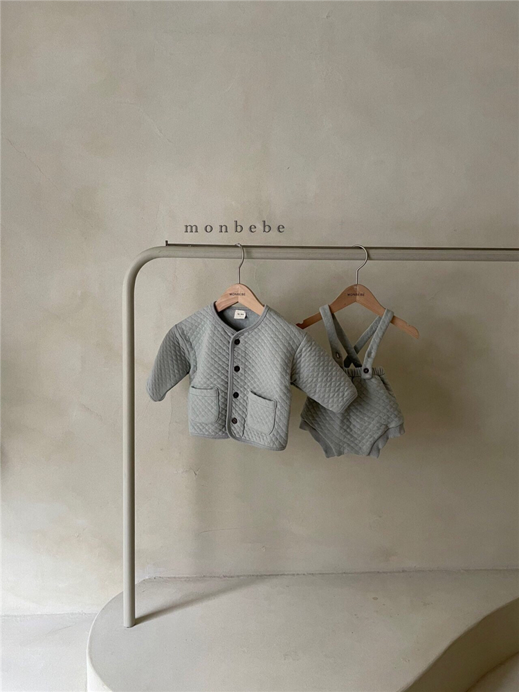 正韓Monbebe-菱格壓紋外套