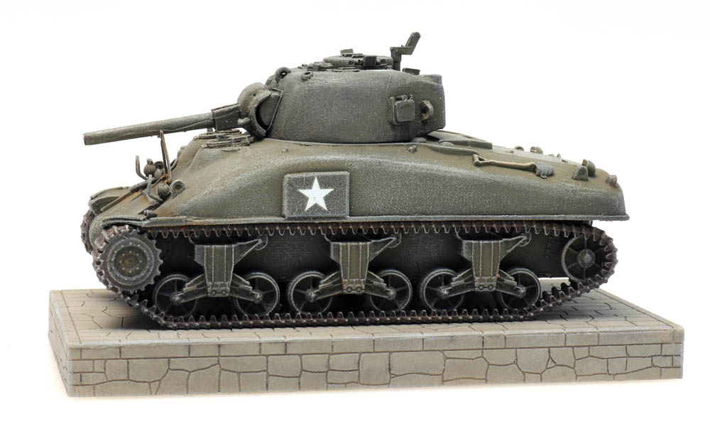 Artitec 387.448 HO guage Sherman M4A1 Monument