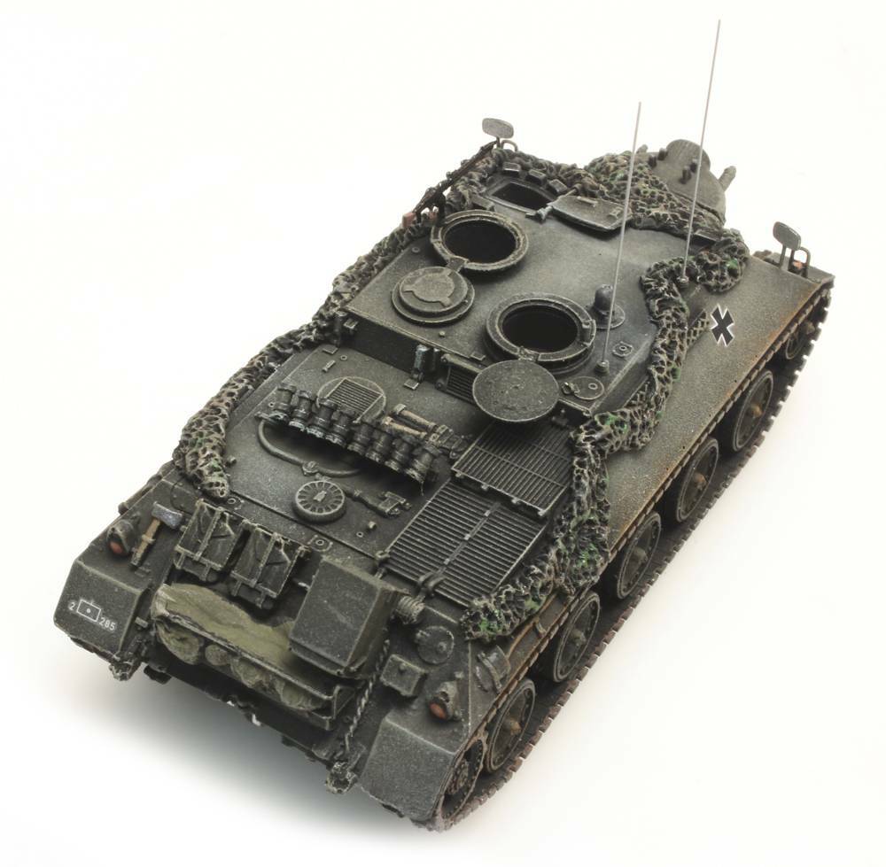 Artitec 6870029 HO guage  BRD Beobaactungspanzer combat ready