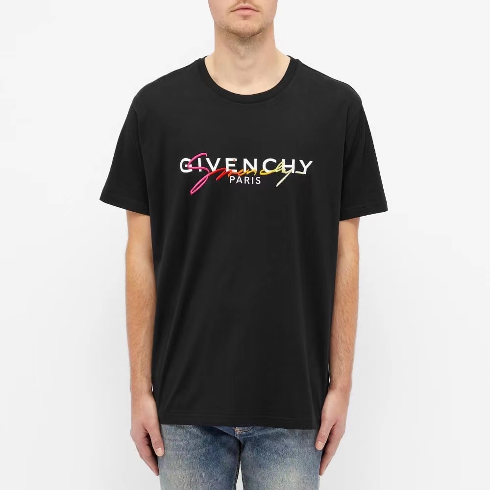 Givenchy 黑色漸層草寫Logo短袖
