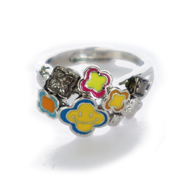 Maison Emerald 笑臉彩色十字花四葉草可調節戒指