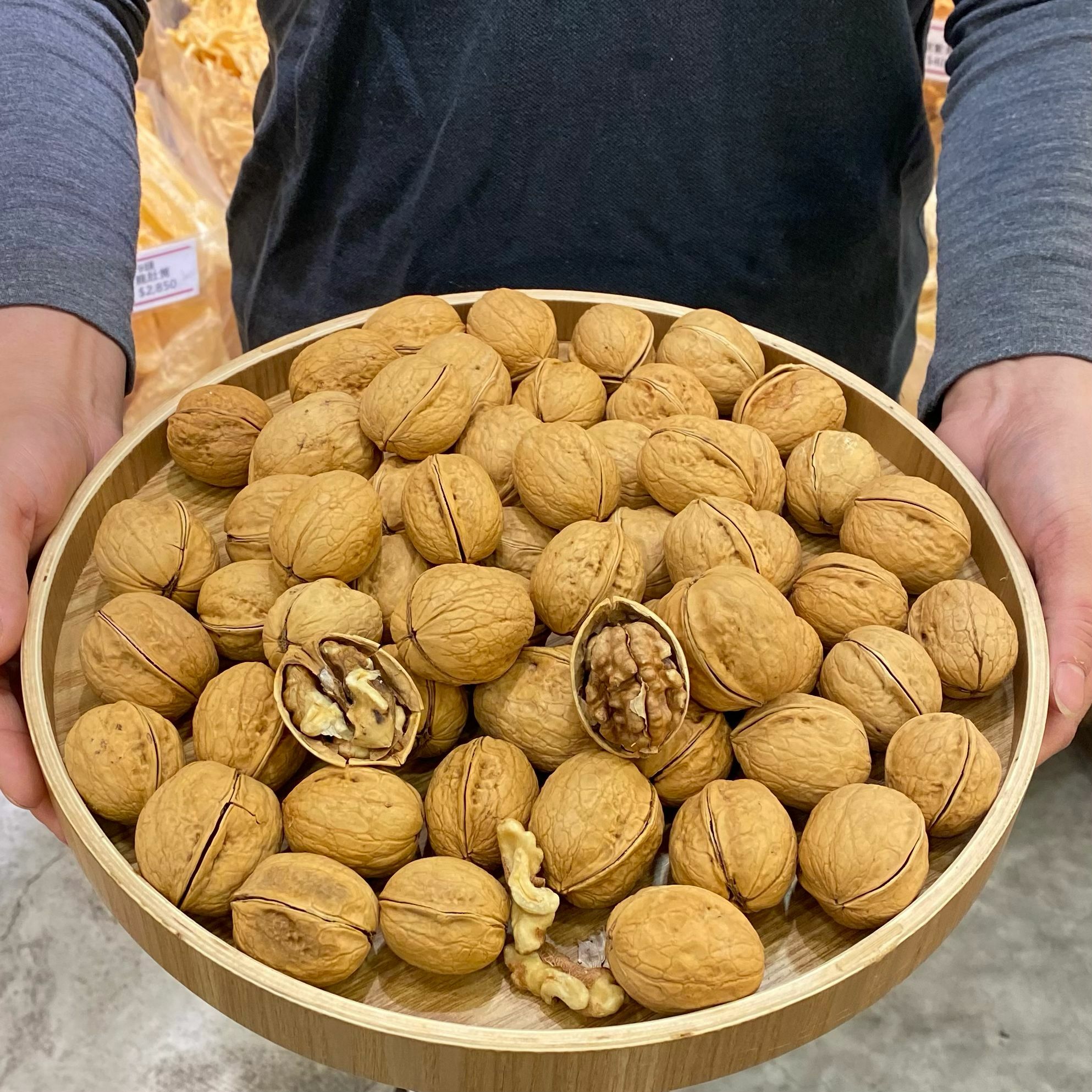 鹽焗有殼核桃(200克)