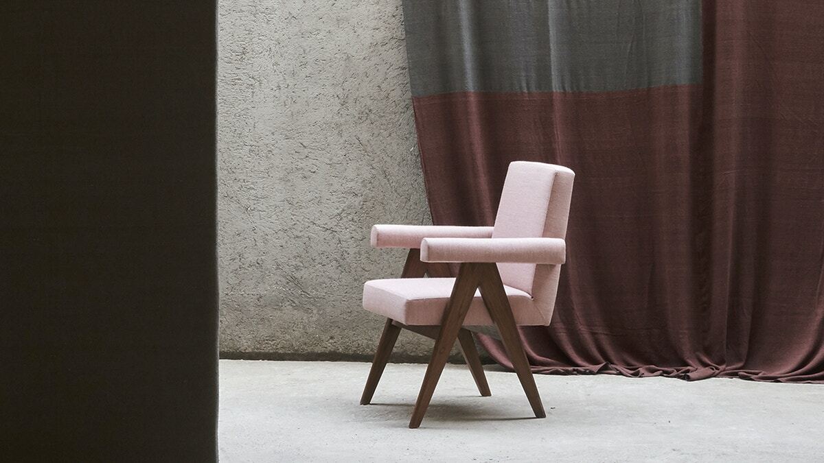 Pierre Jeanneret Upholstered Office Chair 布料扶手單椅