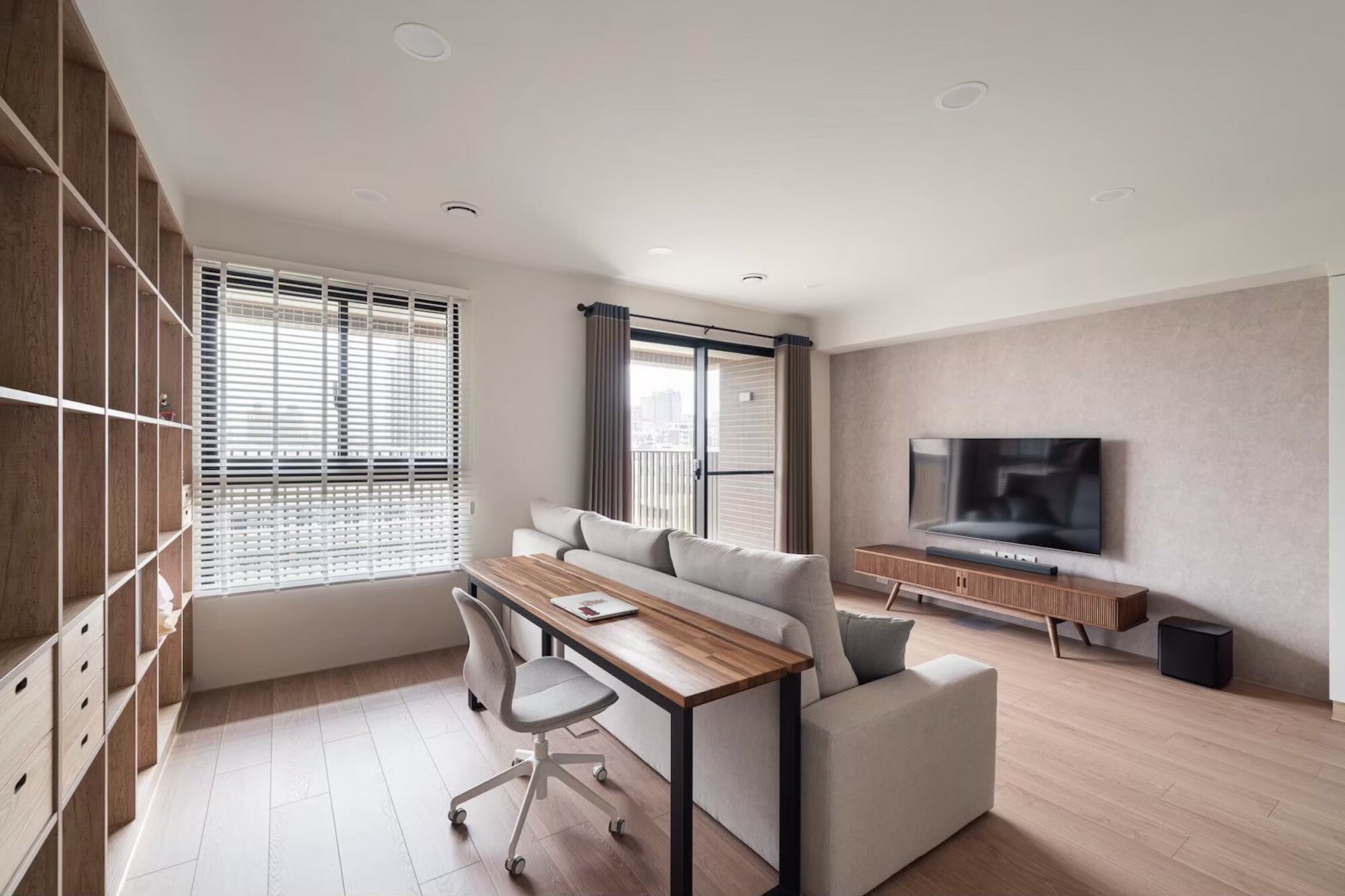 索羅門檜木, 南美金檀木, 非洲柚木,實木書桌, 書桌收納, 書桌尺寸, 網友推薦好評價, 台北實木餐桌網紅店家, 實木書桌工廠, 書桌