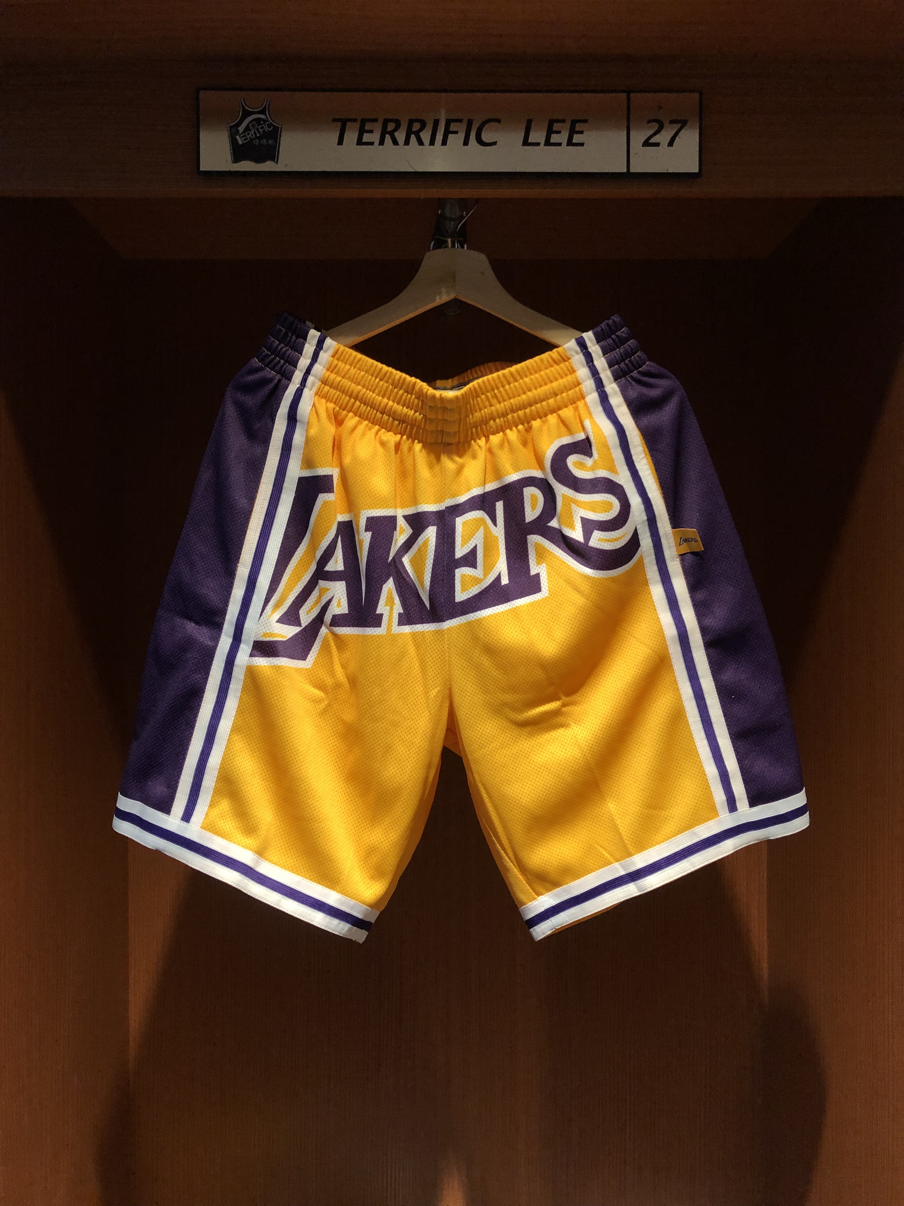 NBA球褲 Big Face 洛杉磯湖人黃 M&N Shorts 染印 有口袋 全新