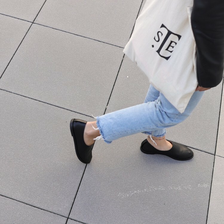 NP01黑 Slip-on 圓型便鞋