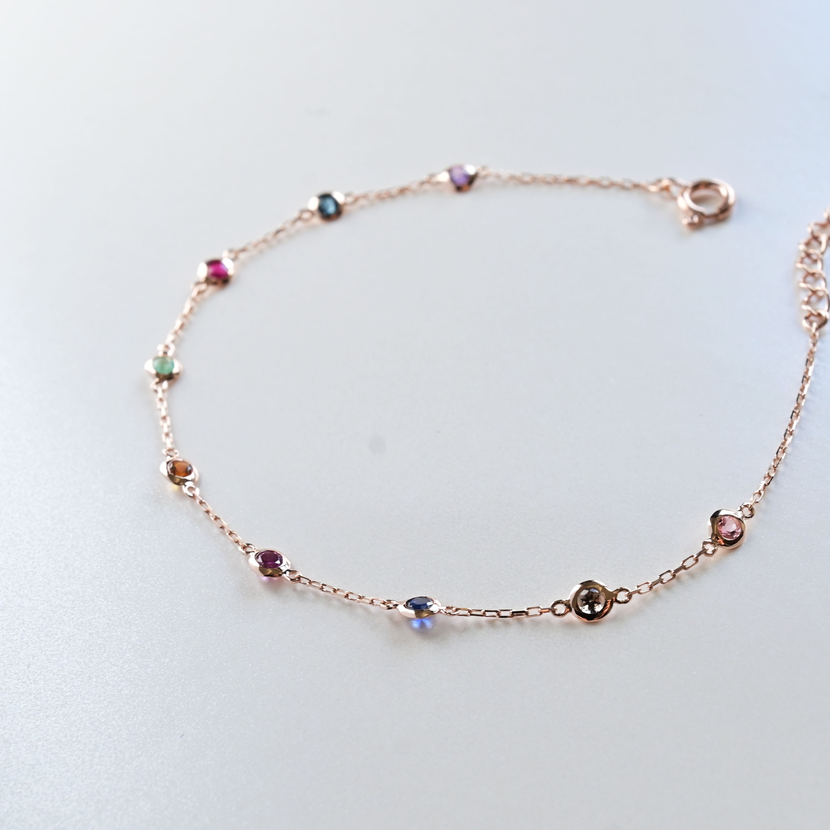 繽紛多色彩寶手鍊