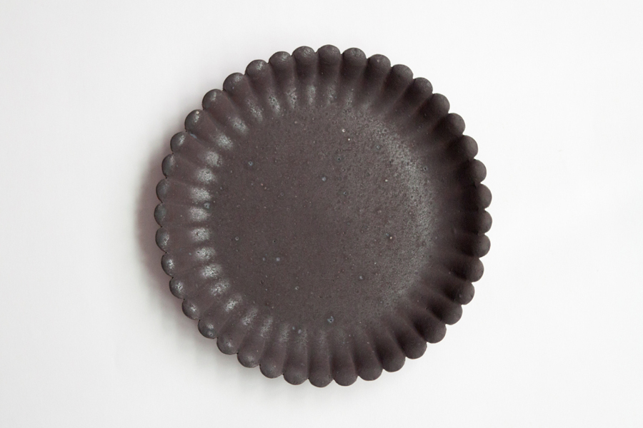 石川裕信-輪花7吋皿 黑