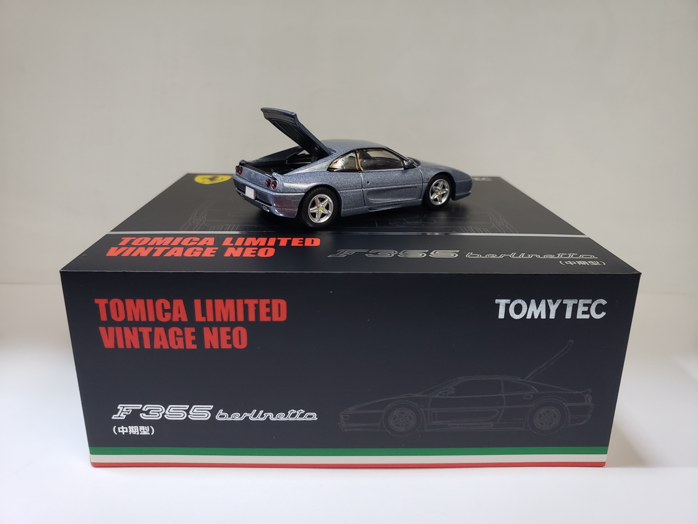 F③トミカLIMITED VINTAGE NEO F355 berlinetta TOMICA LIMITED VINTAGE NEO 1/64] Ferrari F355 Berlinetta