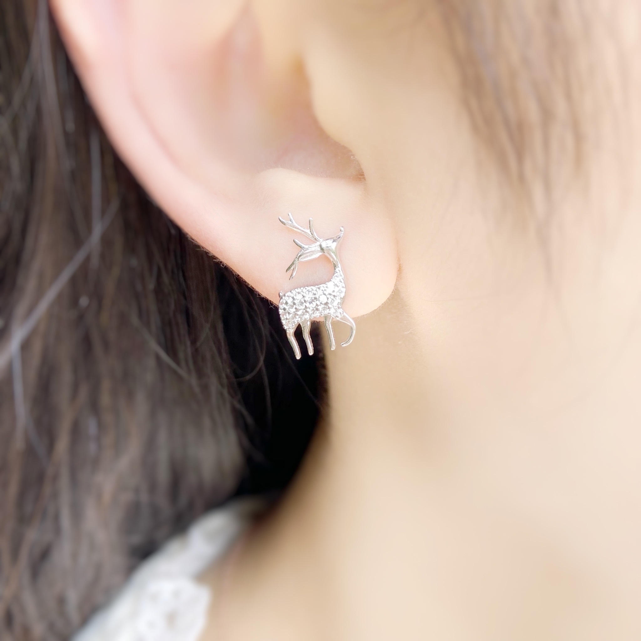 | 925純銀・ 白金 | 雪花麋鹿耳環 | EA0447 |