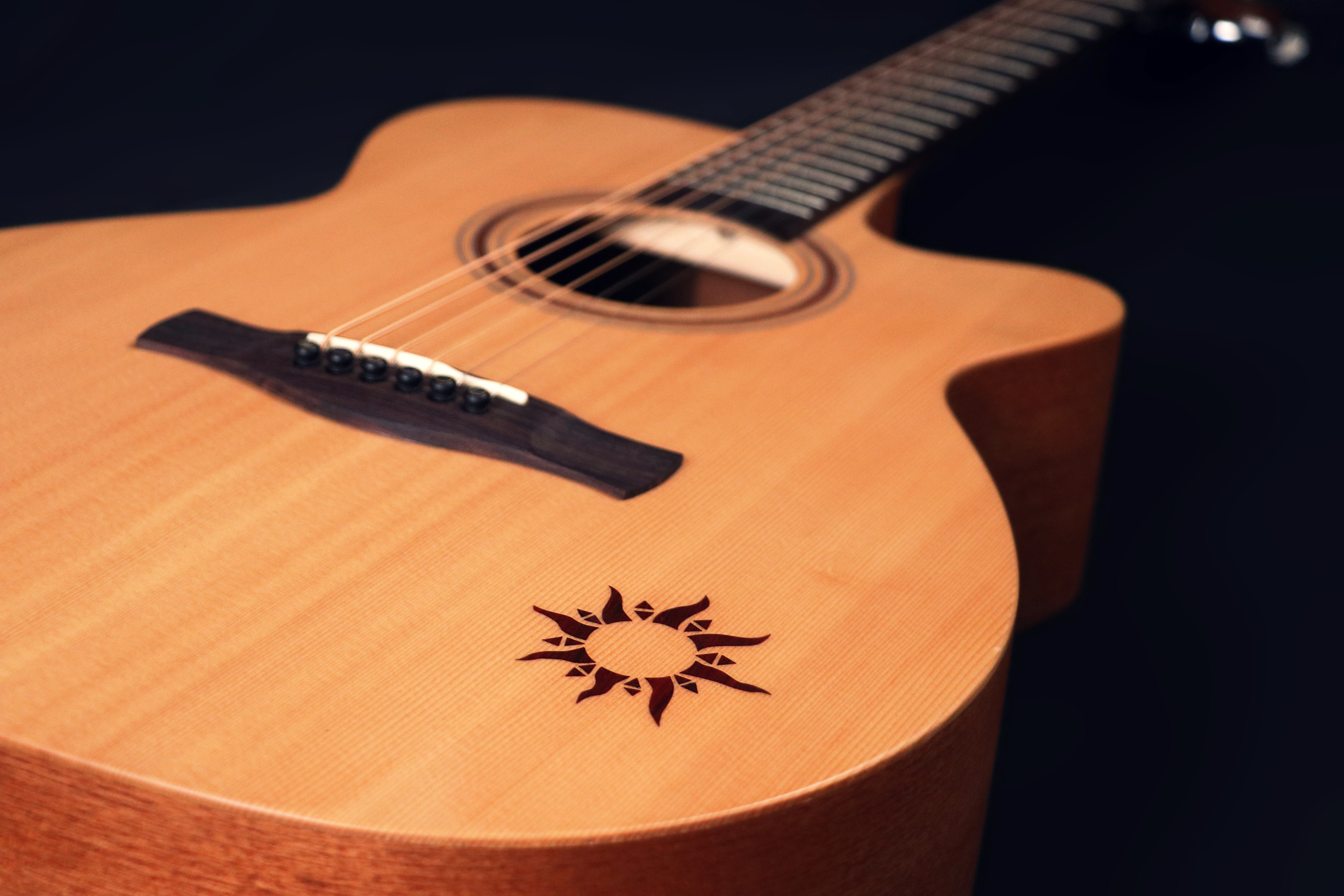 Ayers A02c Sun (ACS-NSW) 40吋全實木吉他 小太陽 內建奧昇系統 音色好 手感佳 台灣品牌 第 5 張圖片｜三峽吉他 / Bass