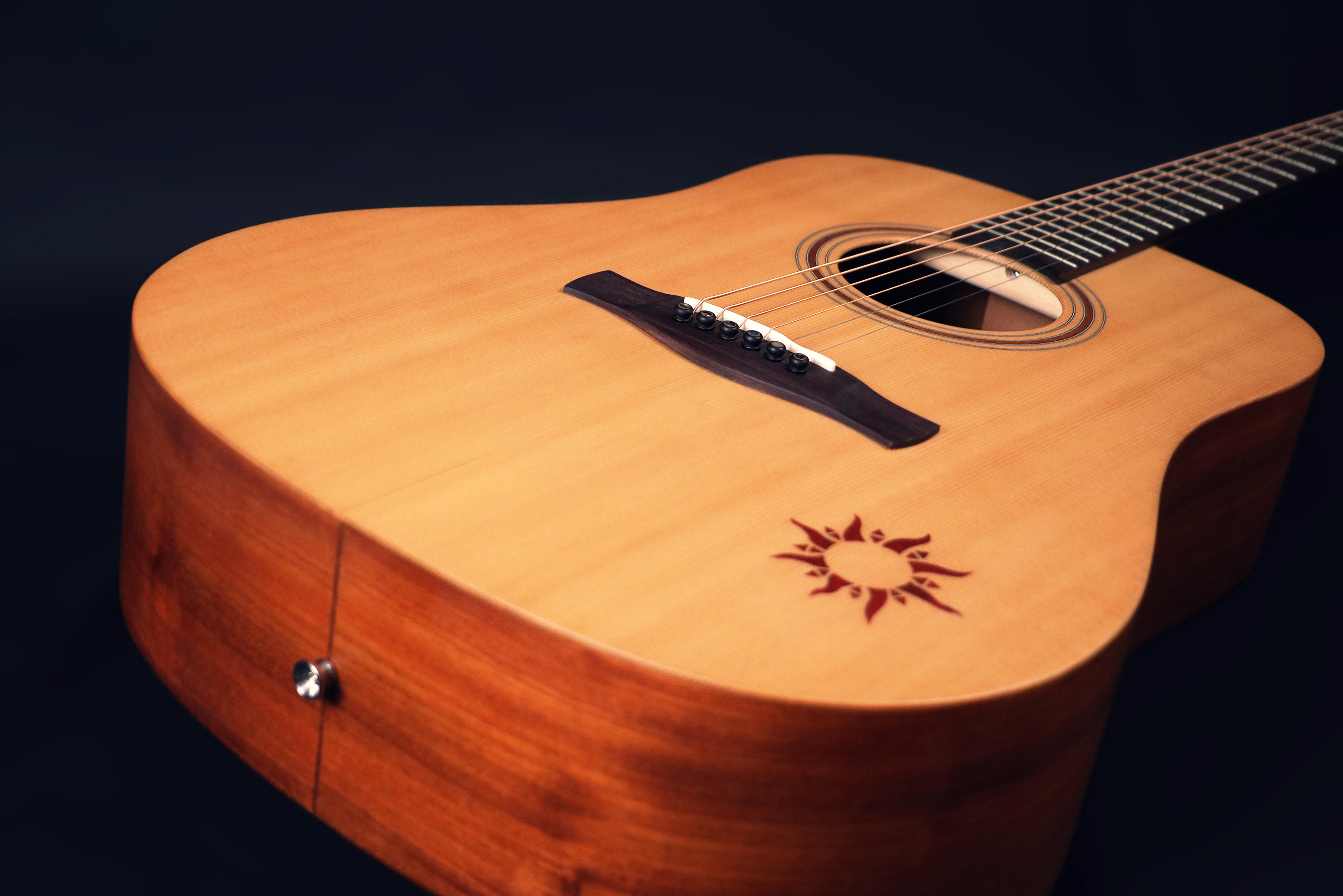 Ayers D02 Sun (DS-NSW) 41吋全實木吉他 小太陽 內建奧昇系統 音色好 手感佳 台灣品牌 第 5 張圖片｜三峽吉他 / Bass