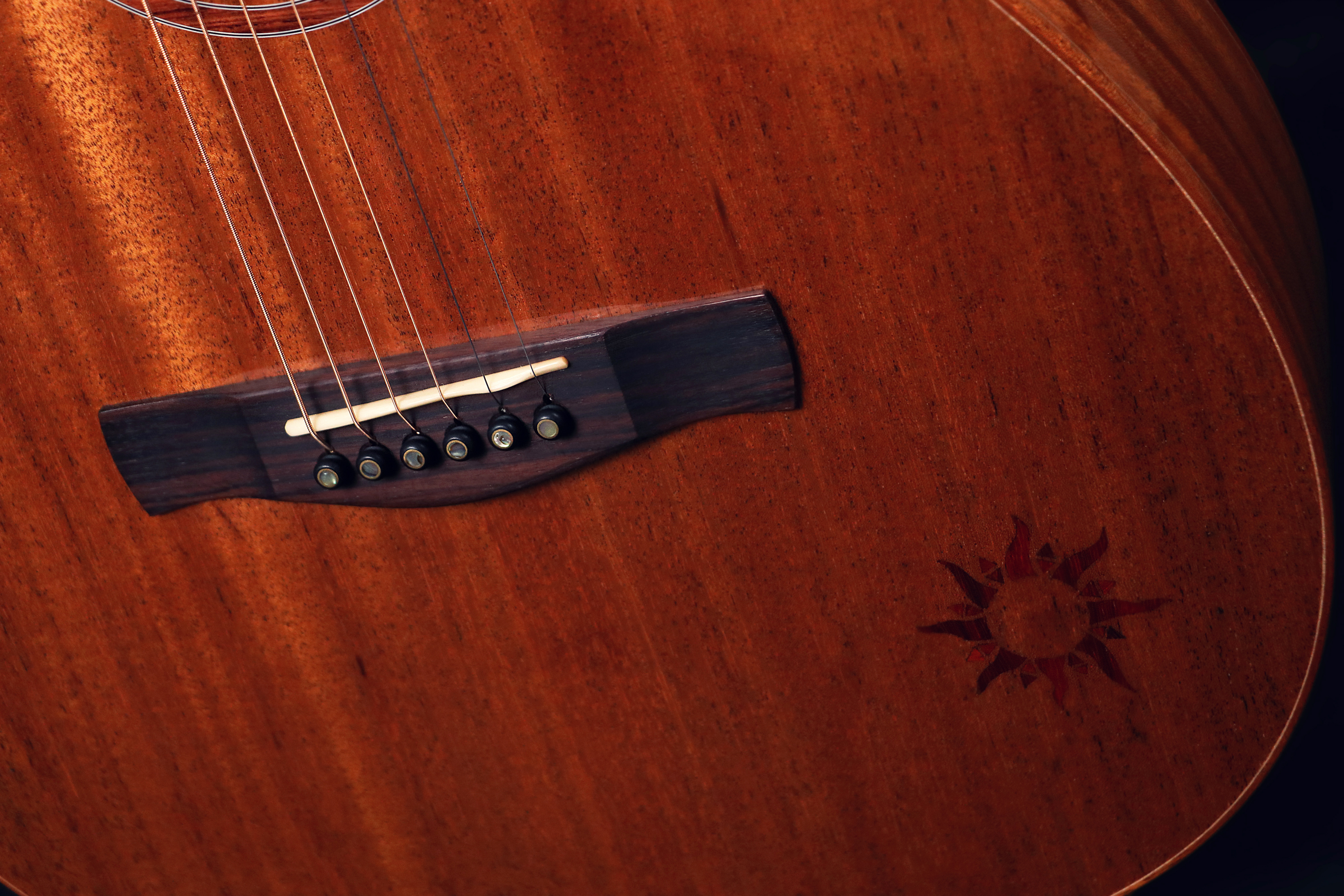 Ayers O22c SUN (O-03CW) 40吋全實木吉他 小太陽 內建奧昇系統 音色好 手感佳 台灣品牌 第 4 張圖片｜三峽吉他 / Bass