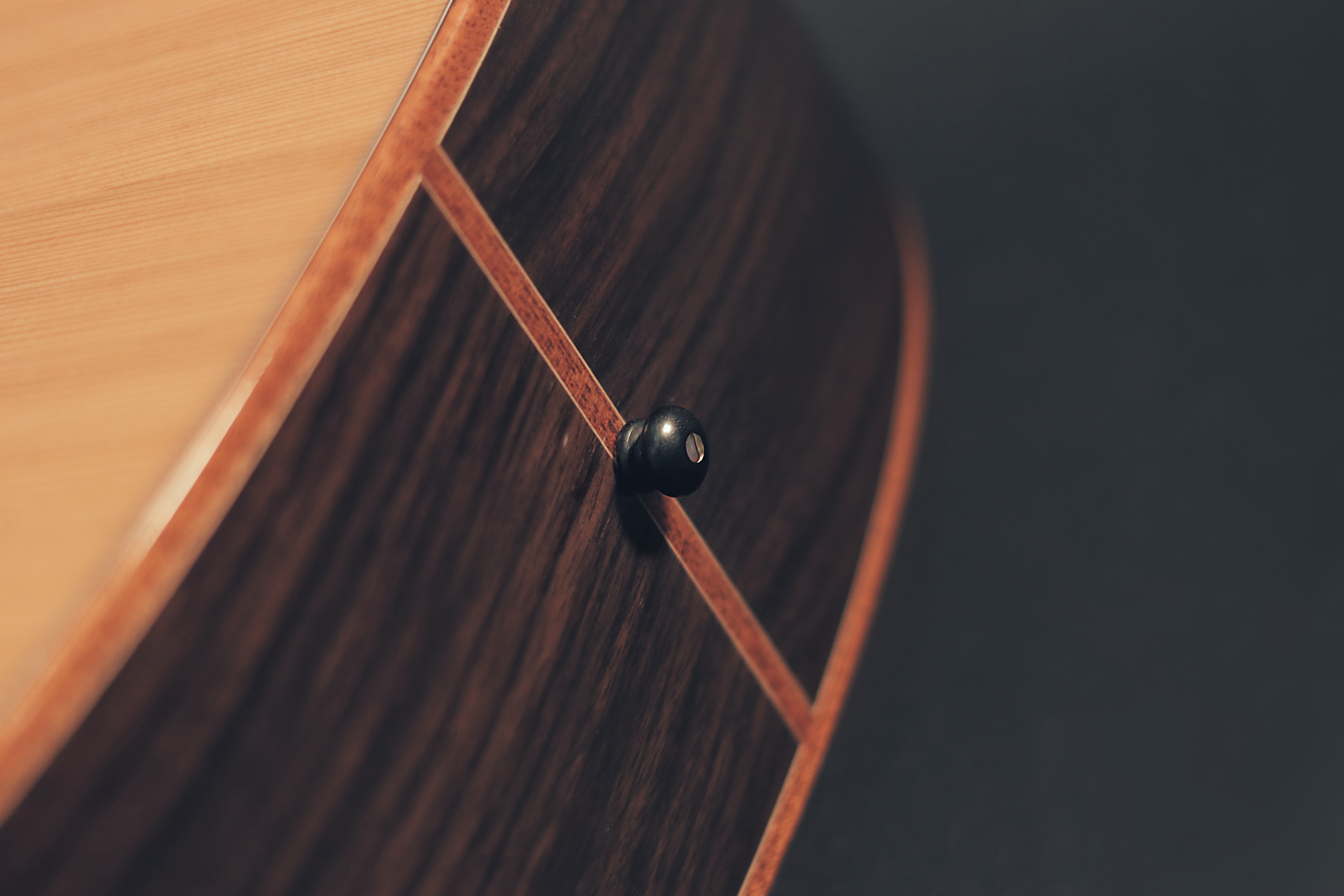 Ayers A17 Sun 玫太陽 (ACCR) 40吋全實木吉他 小太陽 內建奧昇系統 音色平均細膩 手感佳 台灣品牌 第 5 張圖片｜三峽吉他 / Bass