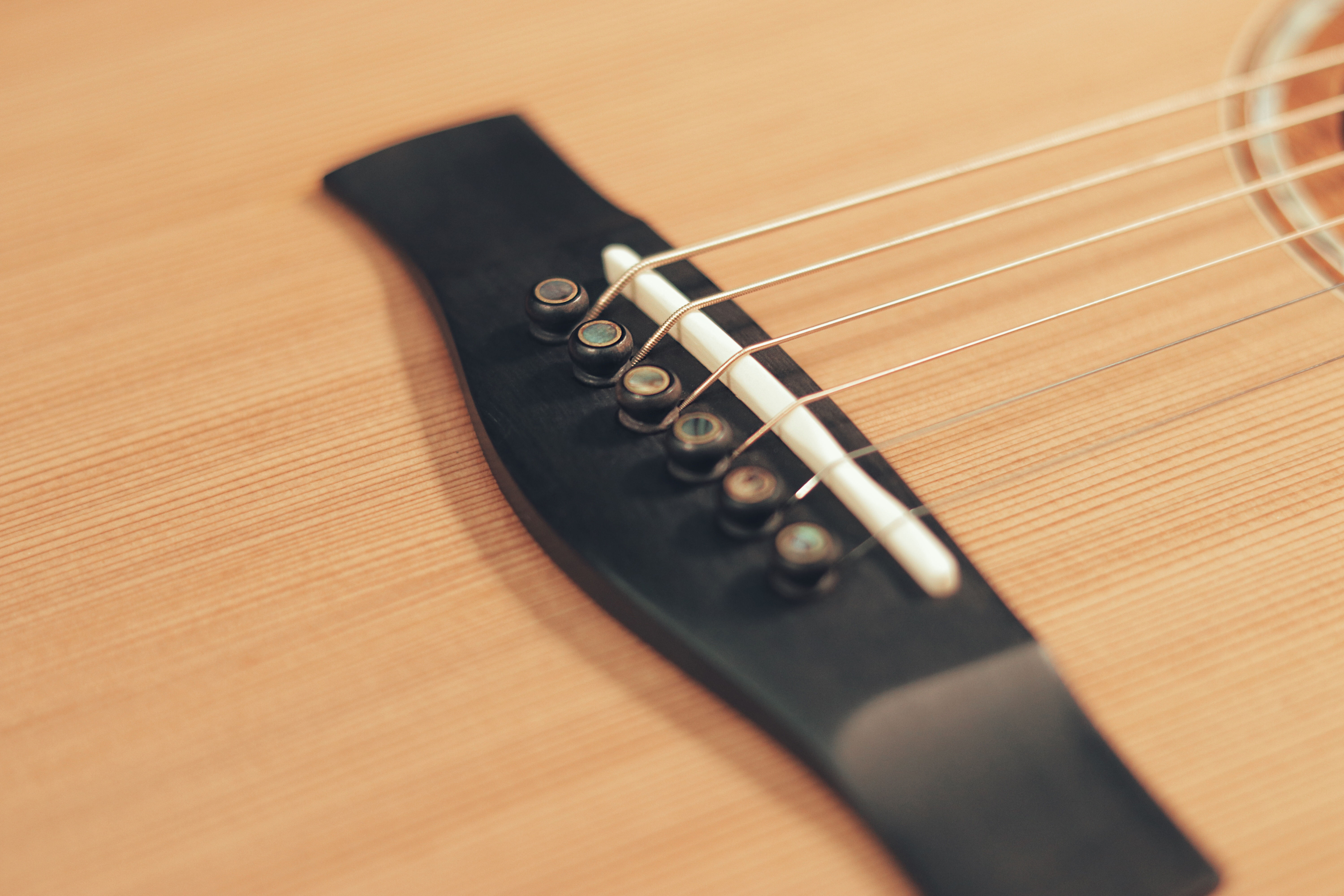 Ayers A17 Sun 玫太陽 (ACCR) 40吋全實木吉他 小太陽 內建奧昇系統 音色平均細膩 手感佳 台灣品牌 第 6 張圖片｜三峽吉他 / Bass