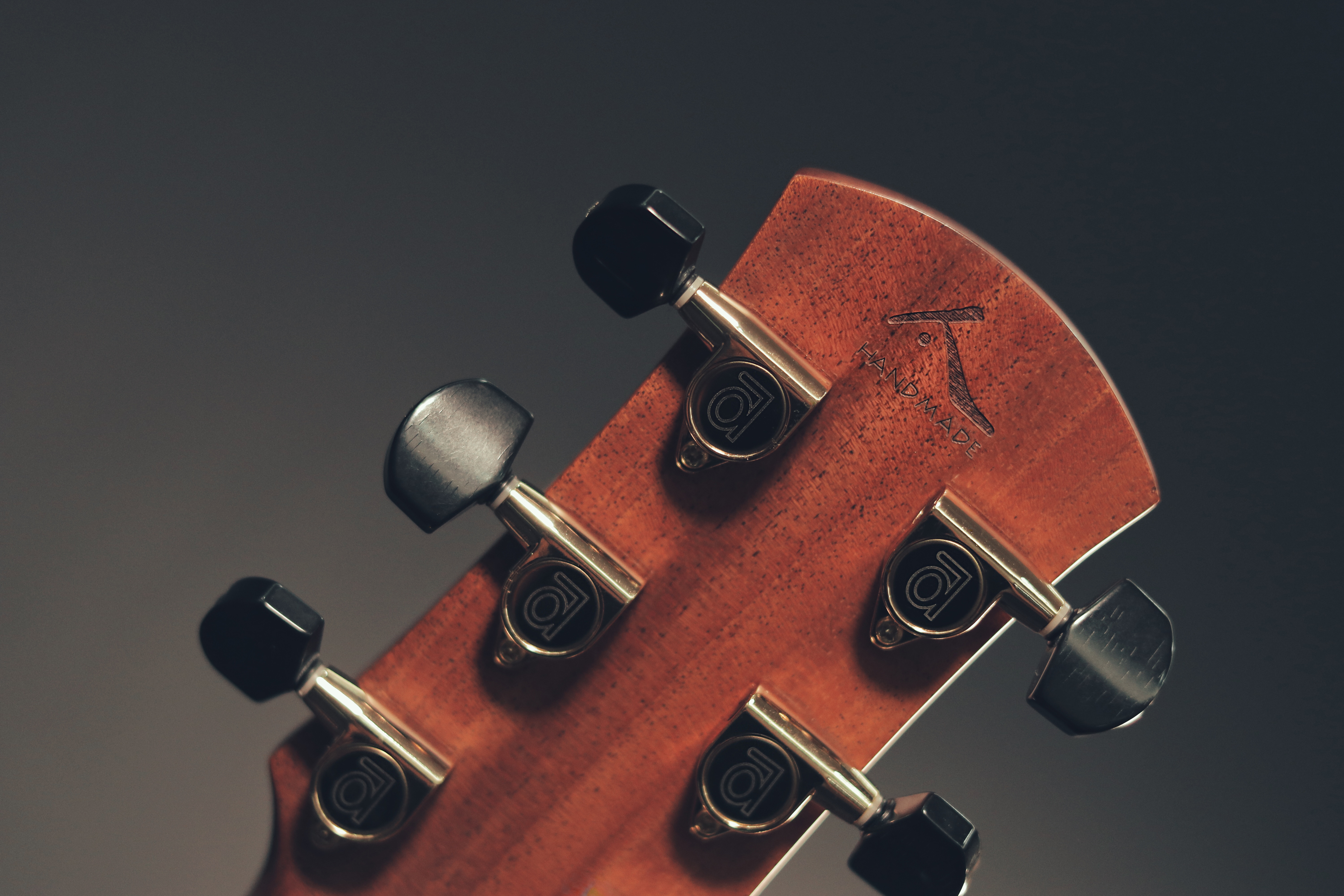 Ayers A17 Sun 玫太陽 (ACCR) 40吋全實木吉他 小太陽 內建奧昇系統 音色平均細膩 手感佳 台灣品牌 第 3 張圖片｜三峽吉他 / Bass