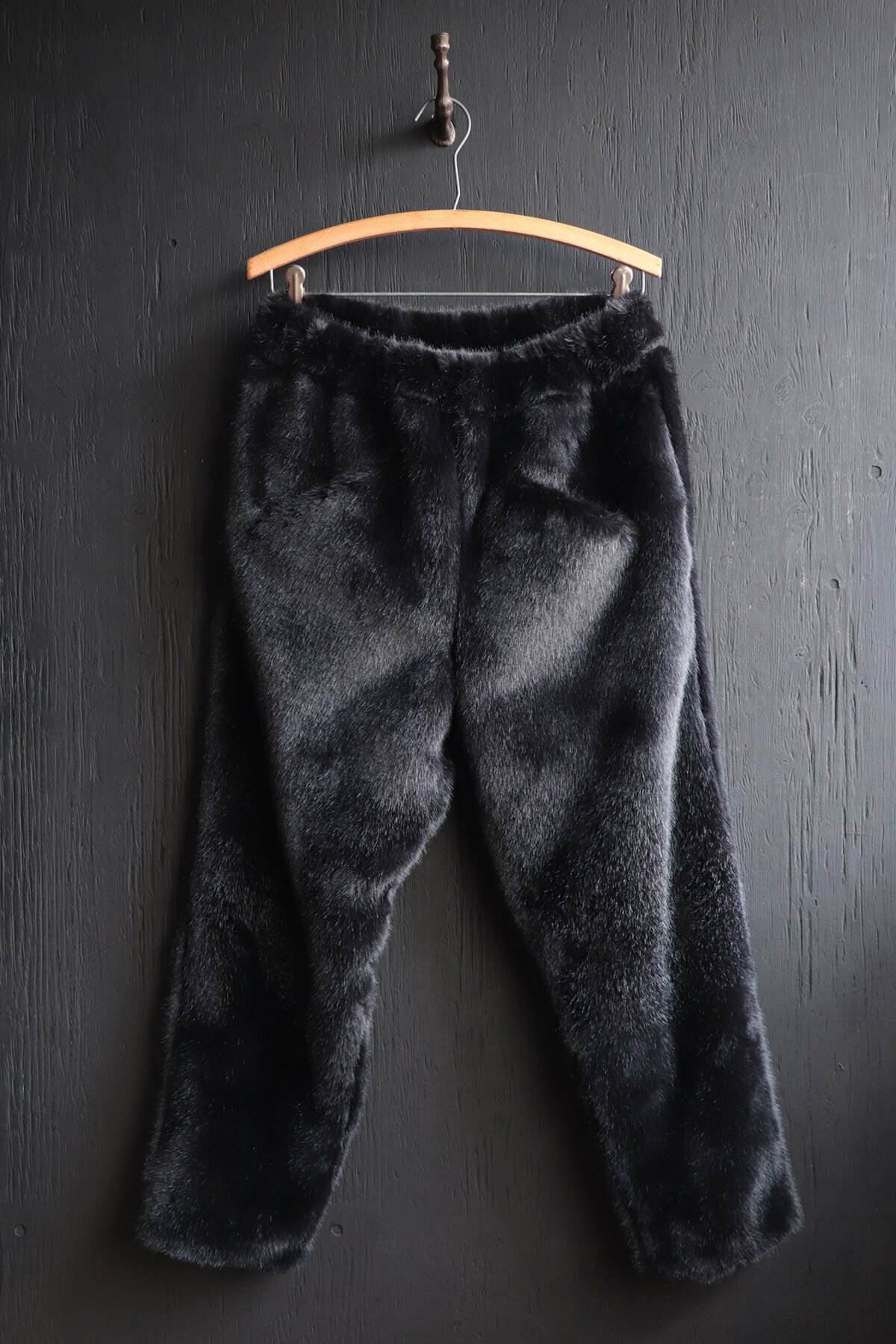 Black Sign Black Fur Beast Pants / Elegant Black