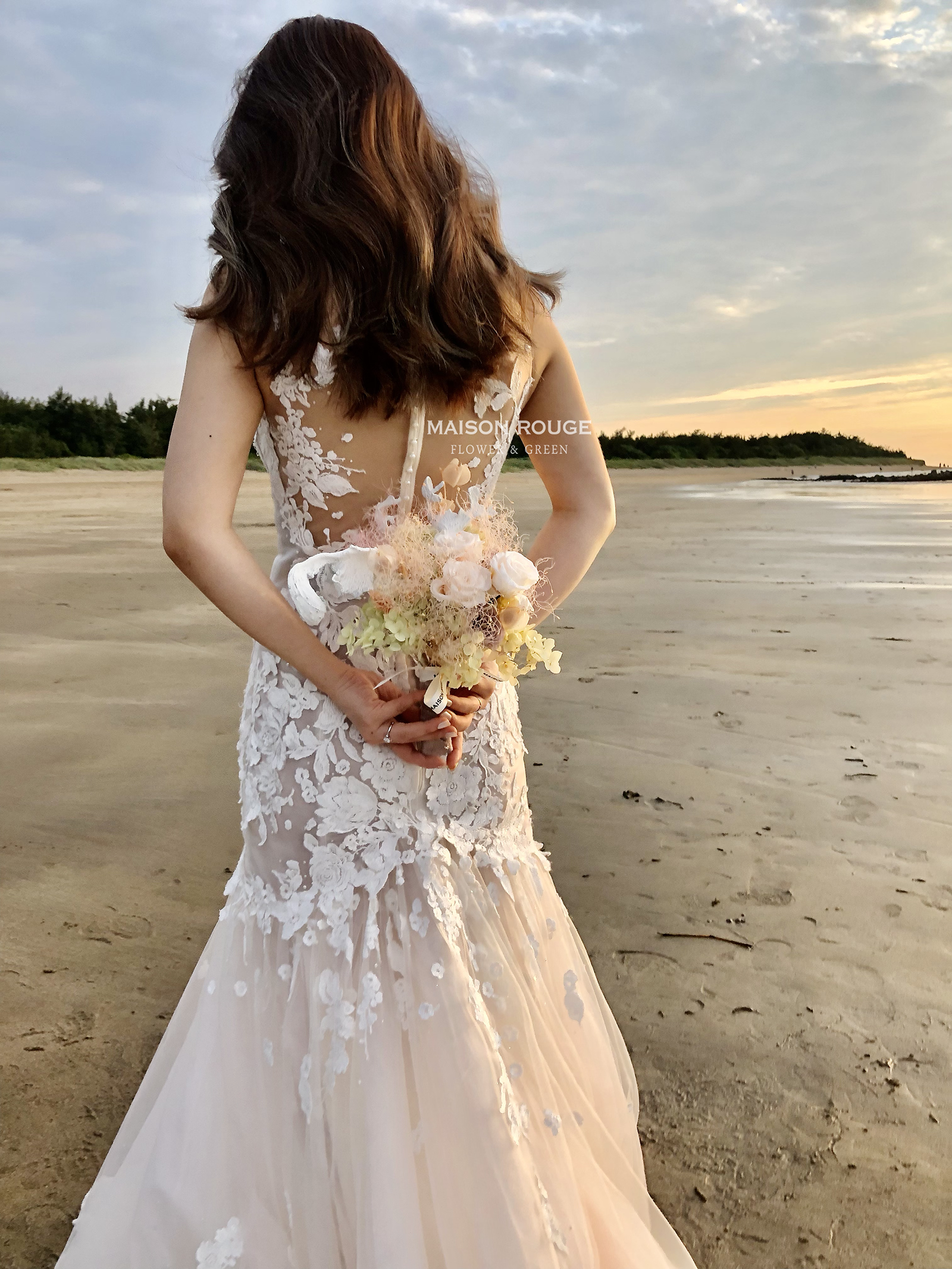 永生花推薦・Angel wings摩洛哥夕陽手捧花